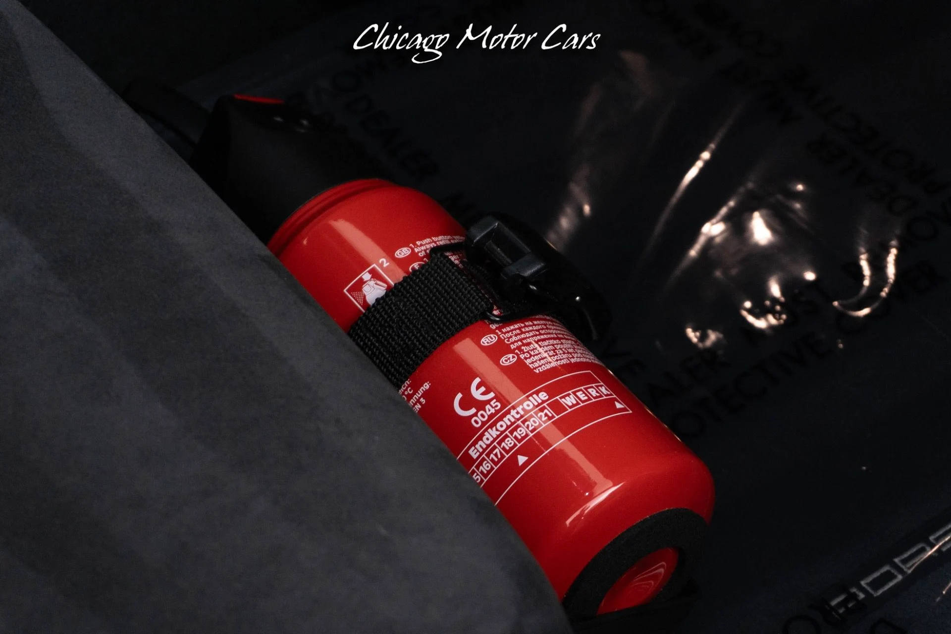 mph048_927856725_13481_p49_l_b743df82b0