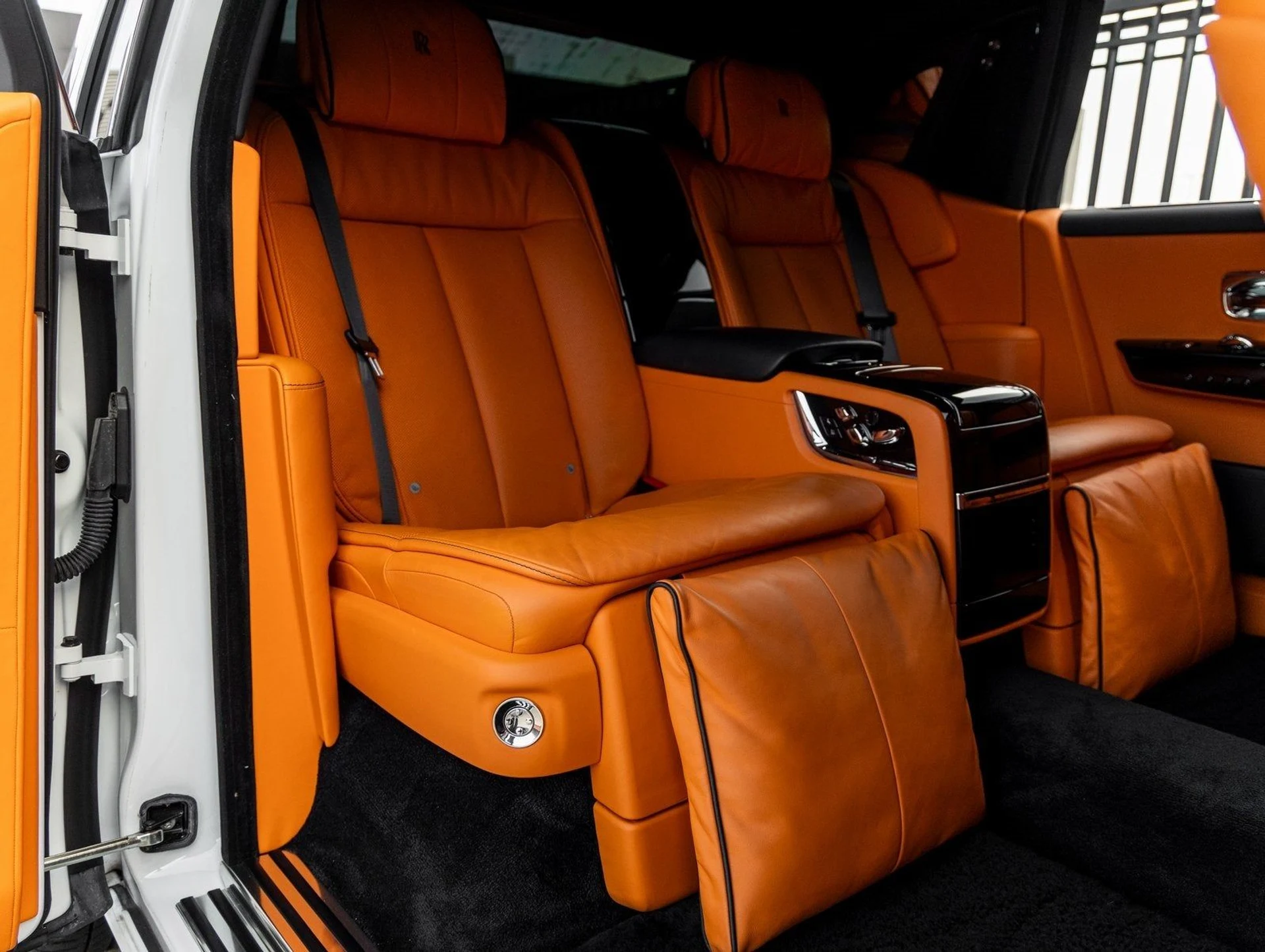 mph048_932432964_49_6b7114f784