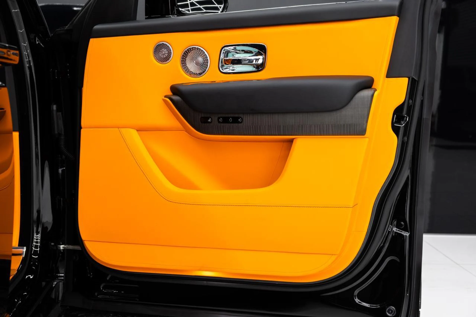 mph048_949141299_07ee7ccf76a81771017a359663b19069_d58a405f3a