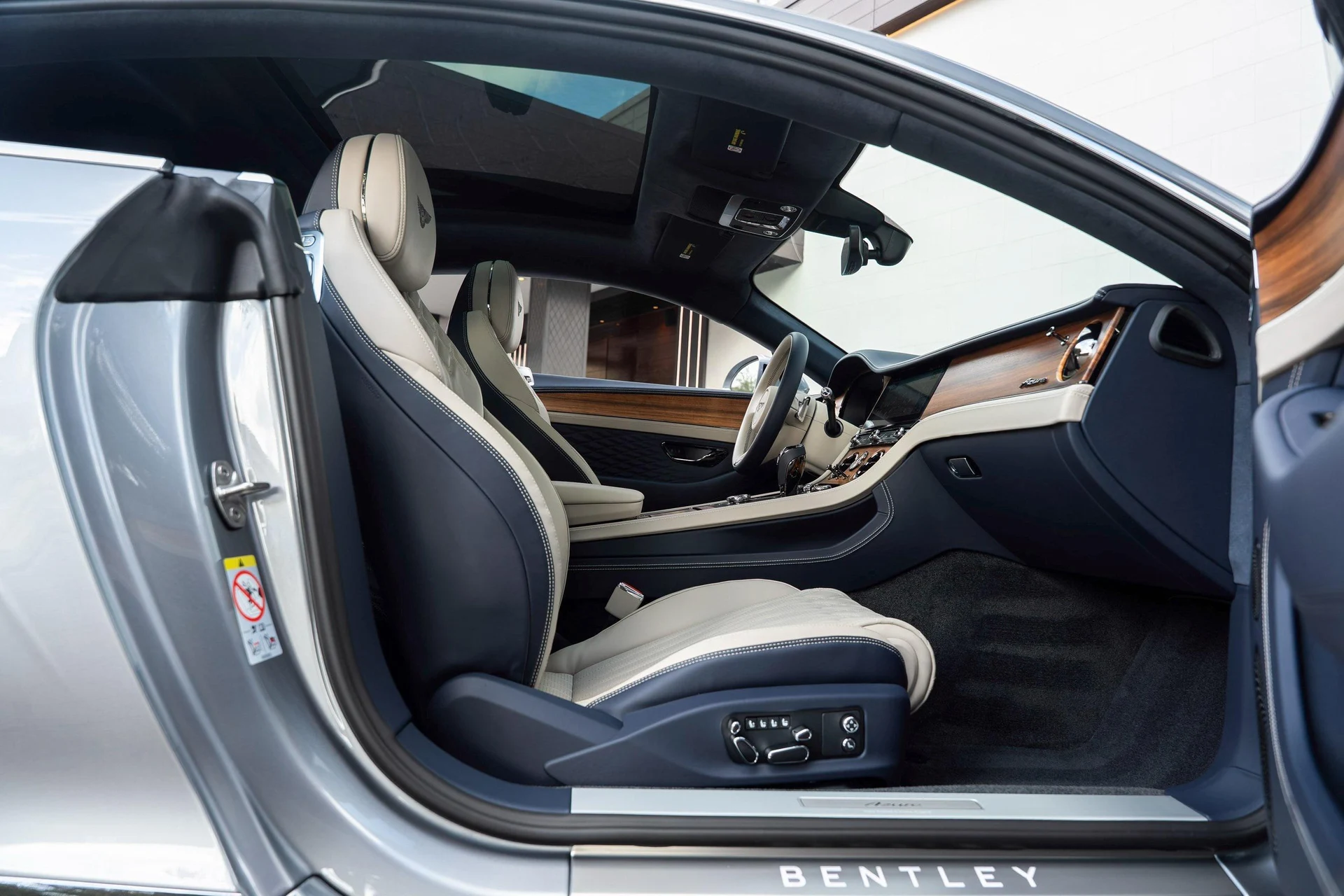 mph048_960297056_470961998_691ded0f7425967942f2fee9_7508bfe7af