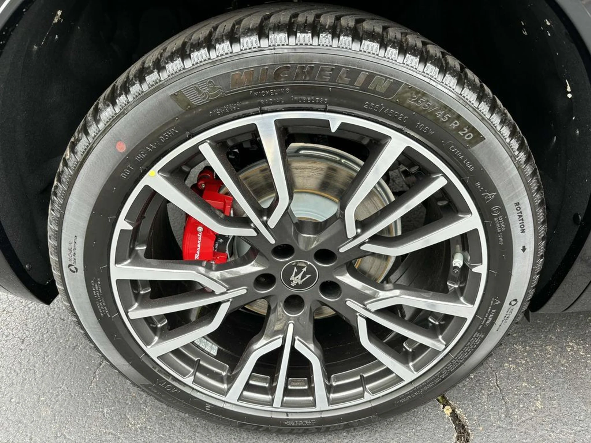 mph048_962655004_95de270d22c156dc6e32f48d98223f50x_e84a734d7c