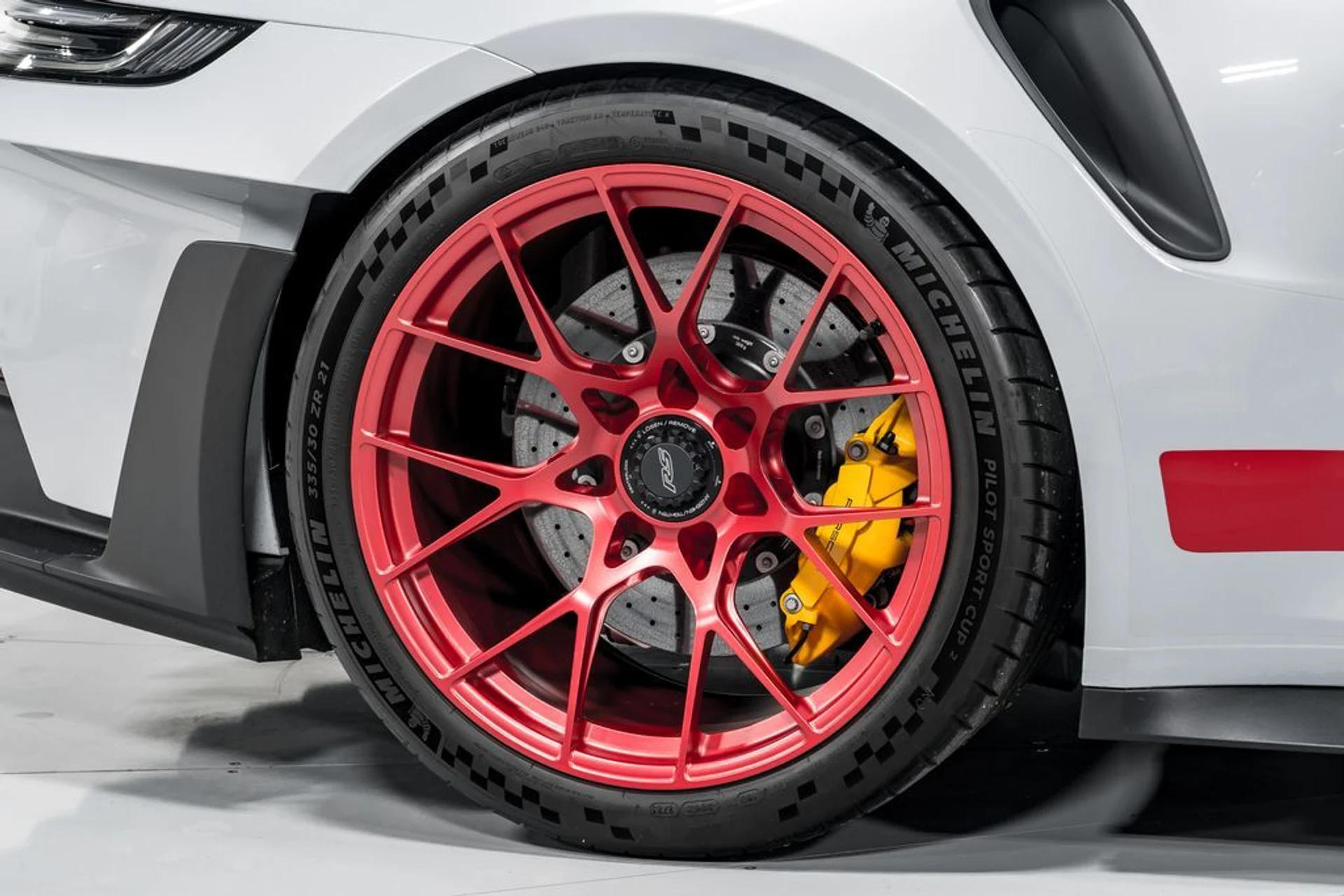 mph048_967386919_4fca73fb15e360f3dec74d9647f0c3f9x_52f388565b