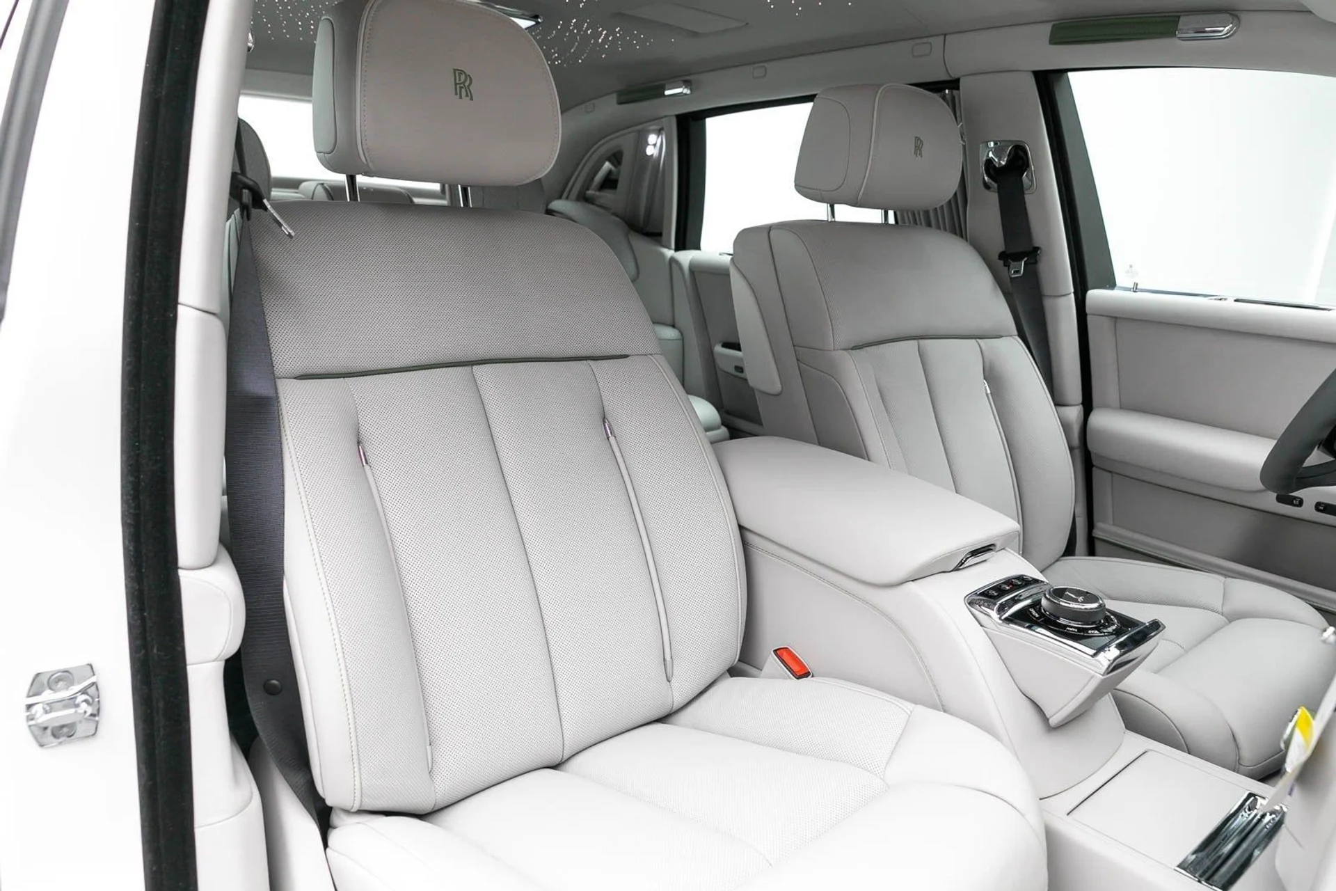 mph048_967459571_49_d9442395c2