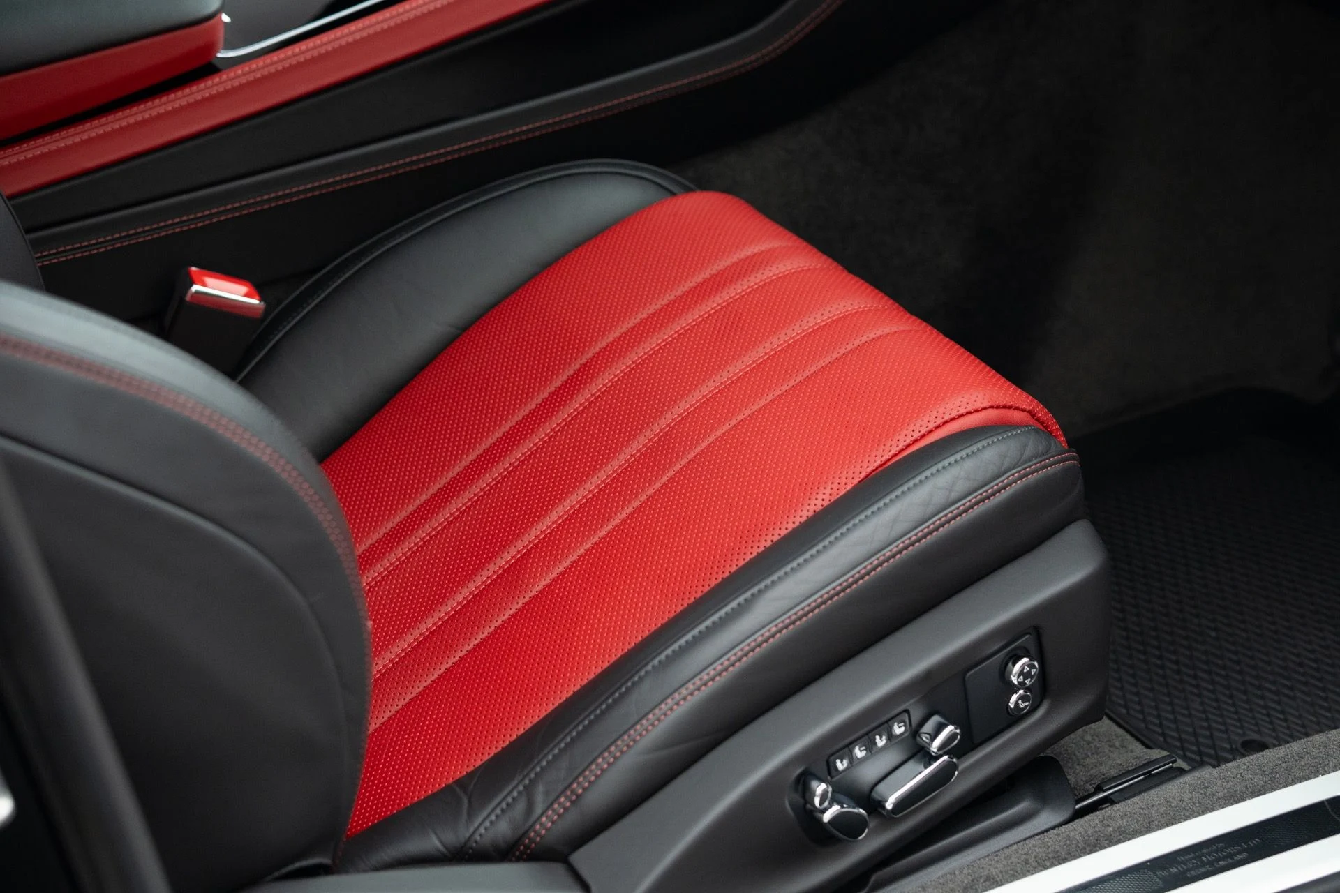 mph048_968342452_Used_2022_Bentley_Continental_GT_V8_1769101024_8a5a27209e