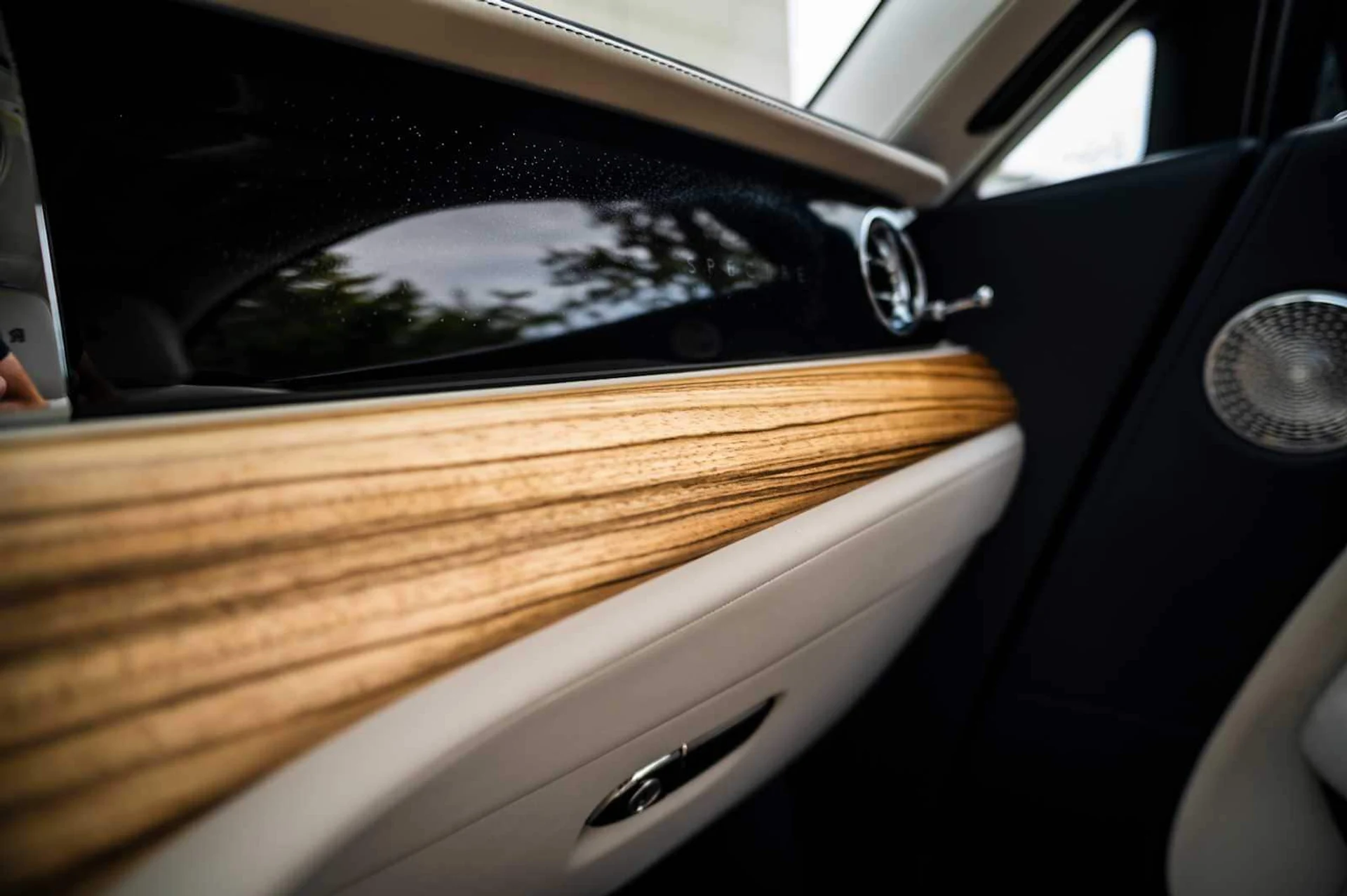 mph048_986351922_1383af056de35d797408f780ddc38bbdx_27a3118268