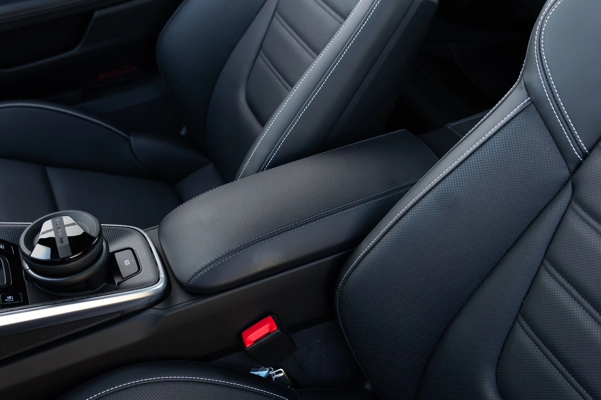 mph049_1010833630_Used_2025_Porsche_911_Turbo_S_1770437451_30e6439588