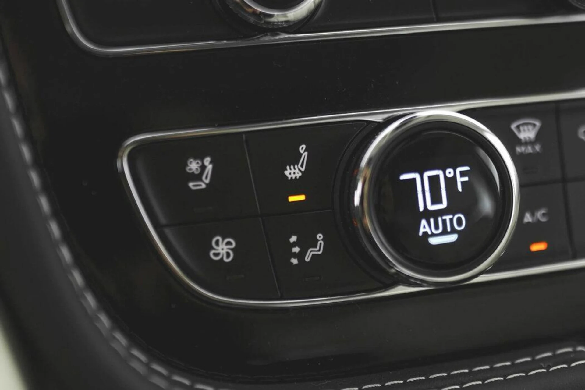 mph049_1022368971_08520d32e52542108aafedd7a126a78e_20baff3f89