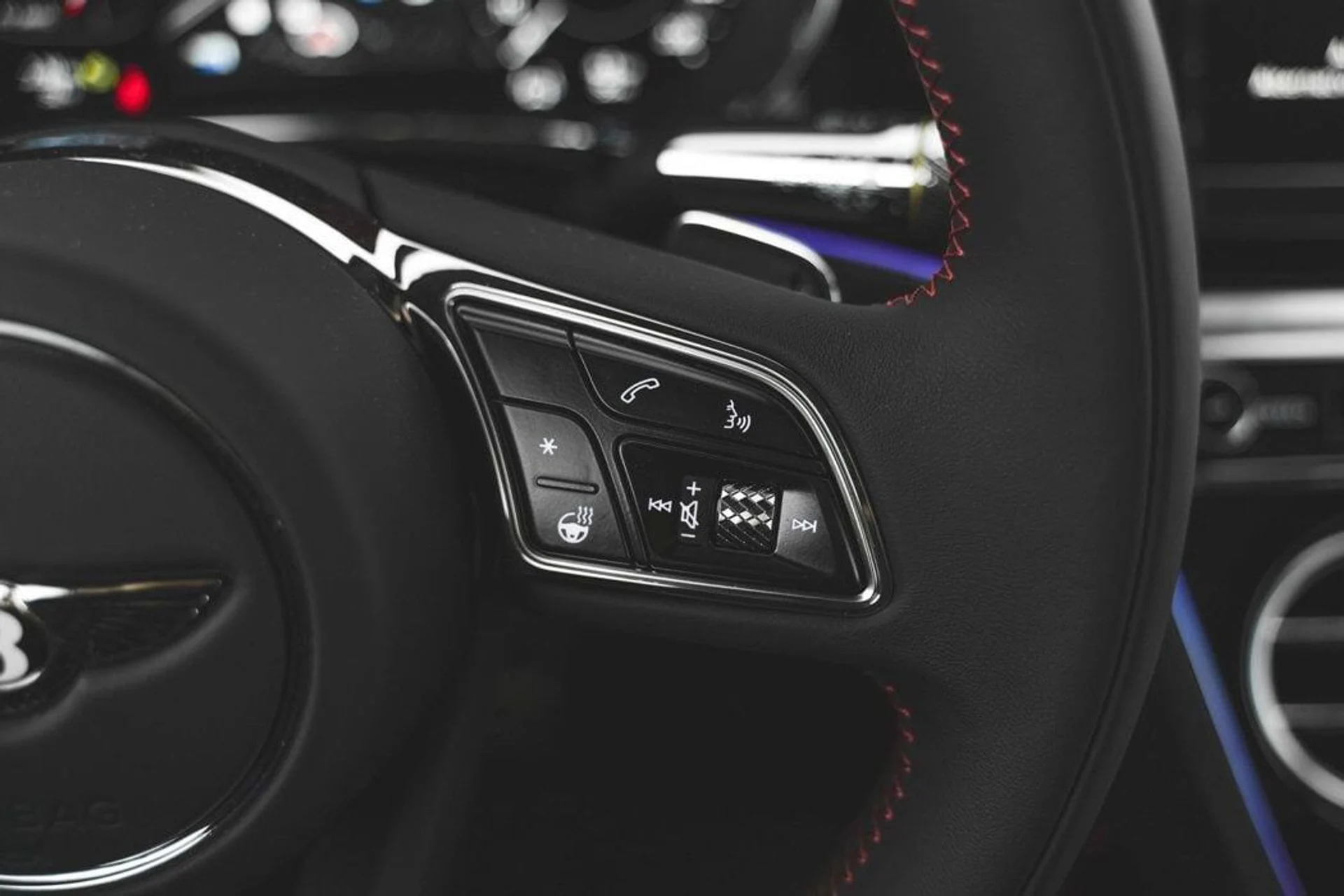 mph049_1027300159_788ae6de49138cb488770ca9e4179c47x_1087f10ce9