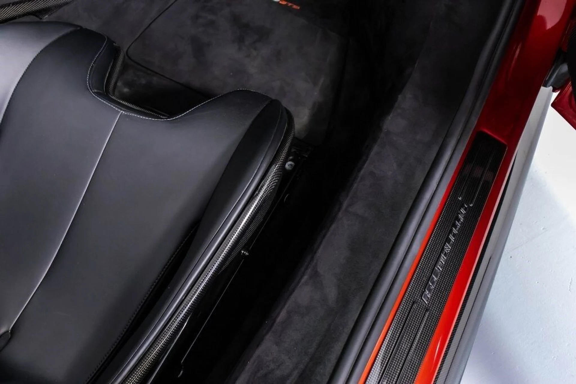 mph049_1044295538_c46adbd80ef74530f6db52c7e704691ax_2ae49f1a31