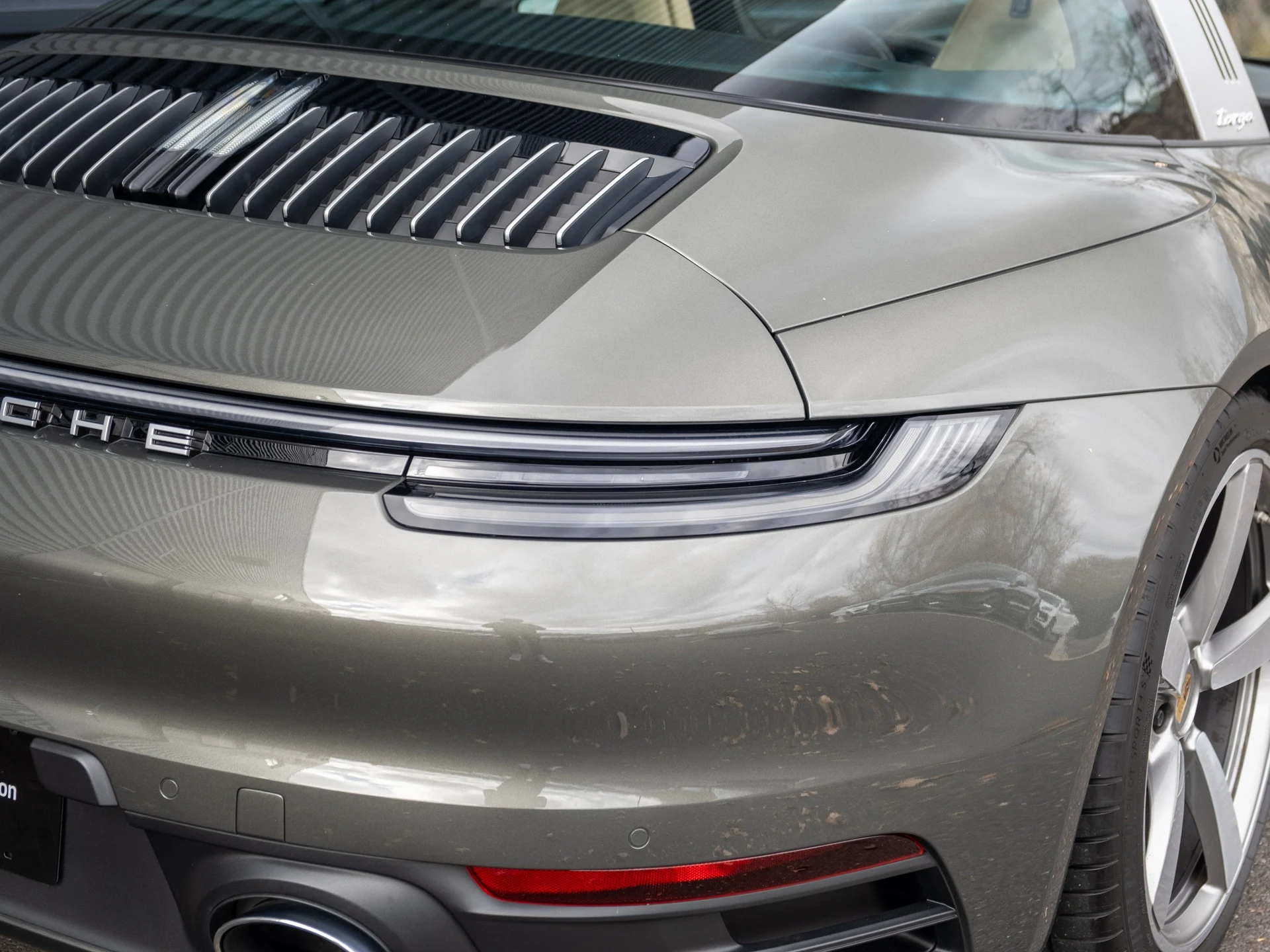 mph049_1045088543_50_d0953f5a84