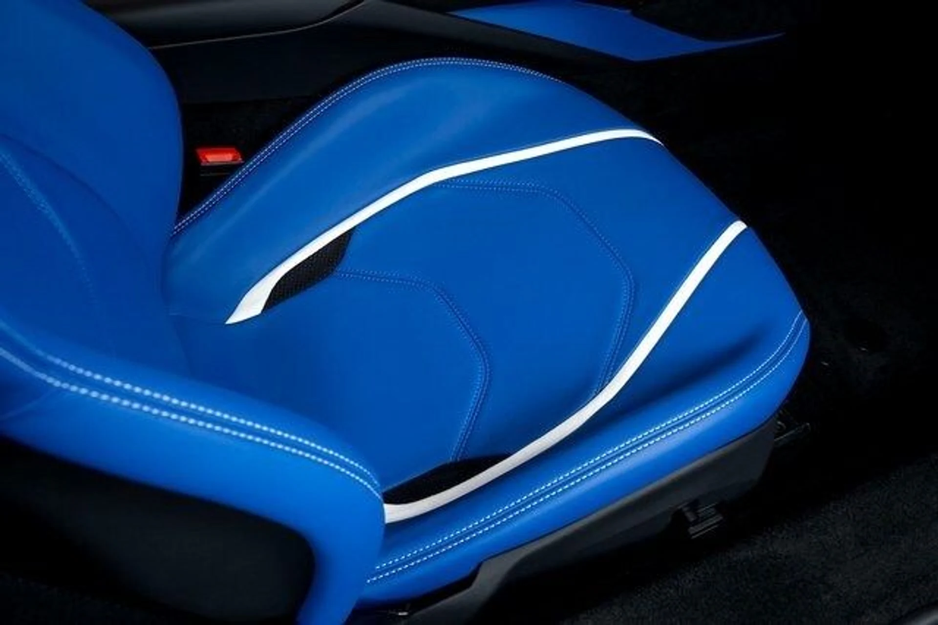 mph049_1054104190_50c898653ee0d436f3afc0126ede556ex_f024e83bc3