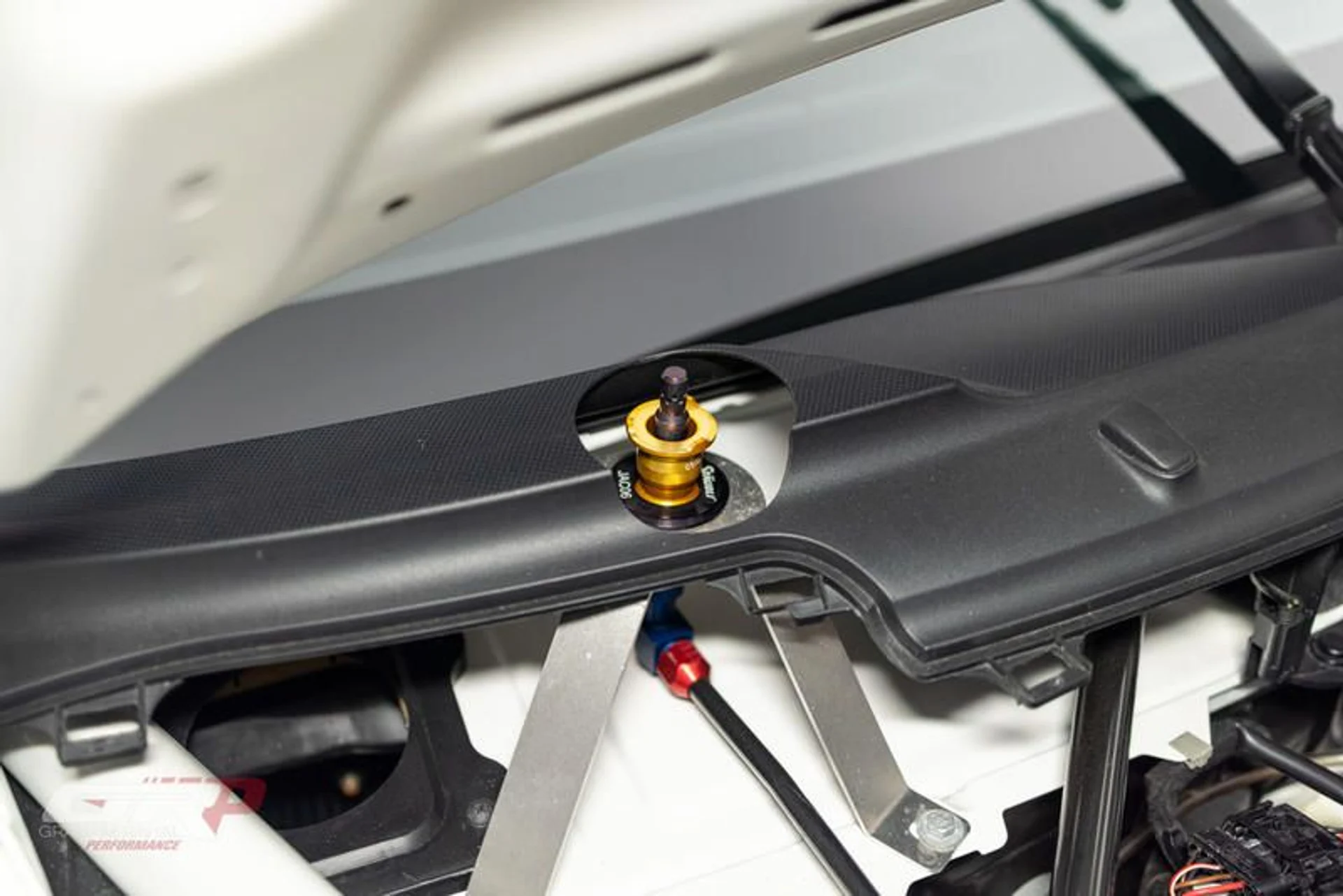 mph049_1060829547_EF_632_B43_8_D0_F_4_F52_9_CF_9_9_F1_E5_F926_B2_C_128d15868c