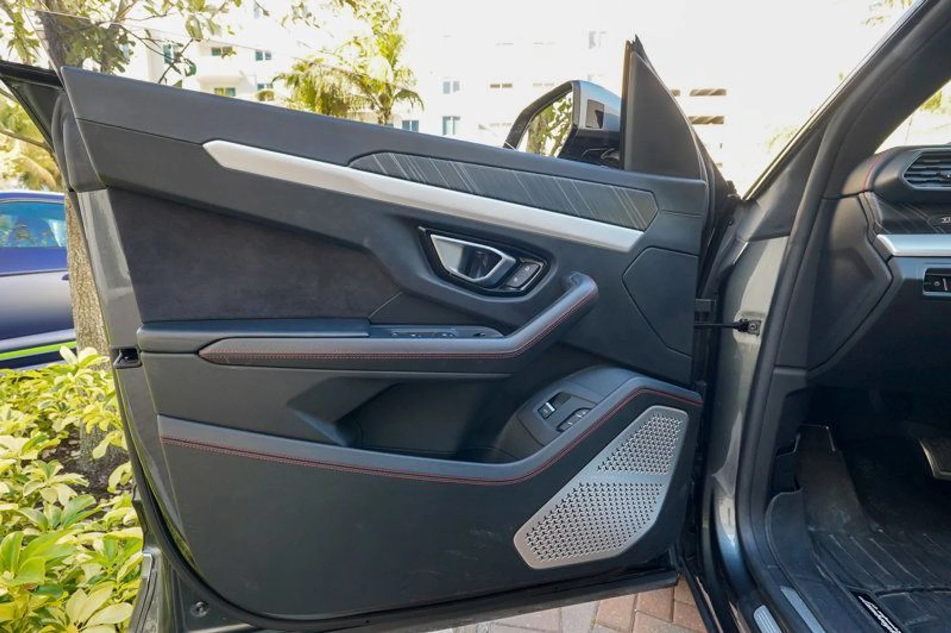 mph049_1068359301_22990901_50_800_a1d743d51e