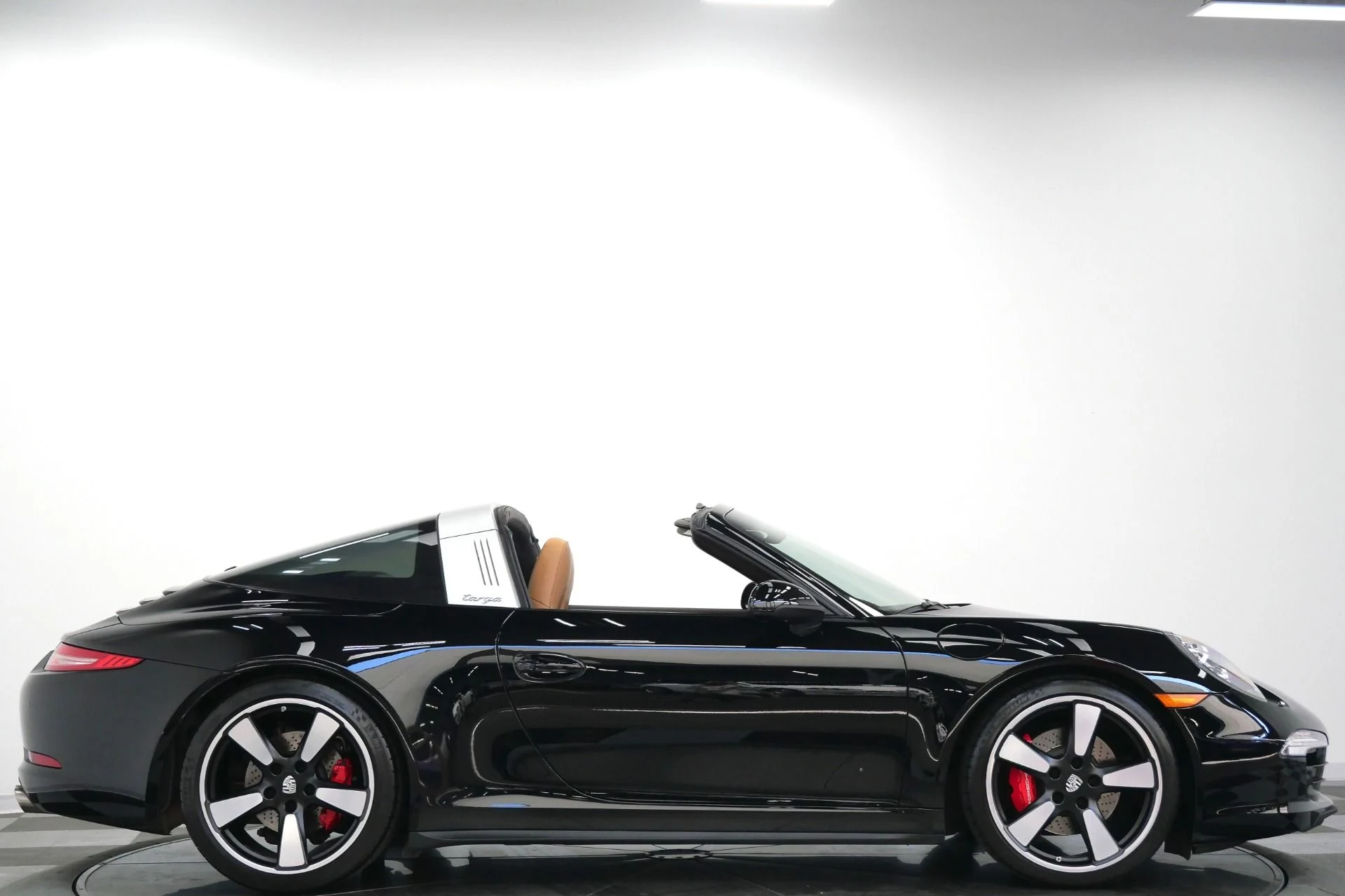 mph049_1070853615_Used_2015_Porsche_911_Targa_4_S_Premium_Package_Plus_Two_Tone_Interior_1781207987_4ad5a33b7d
