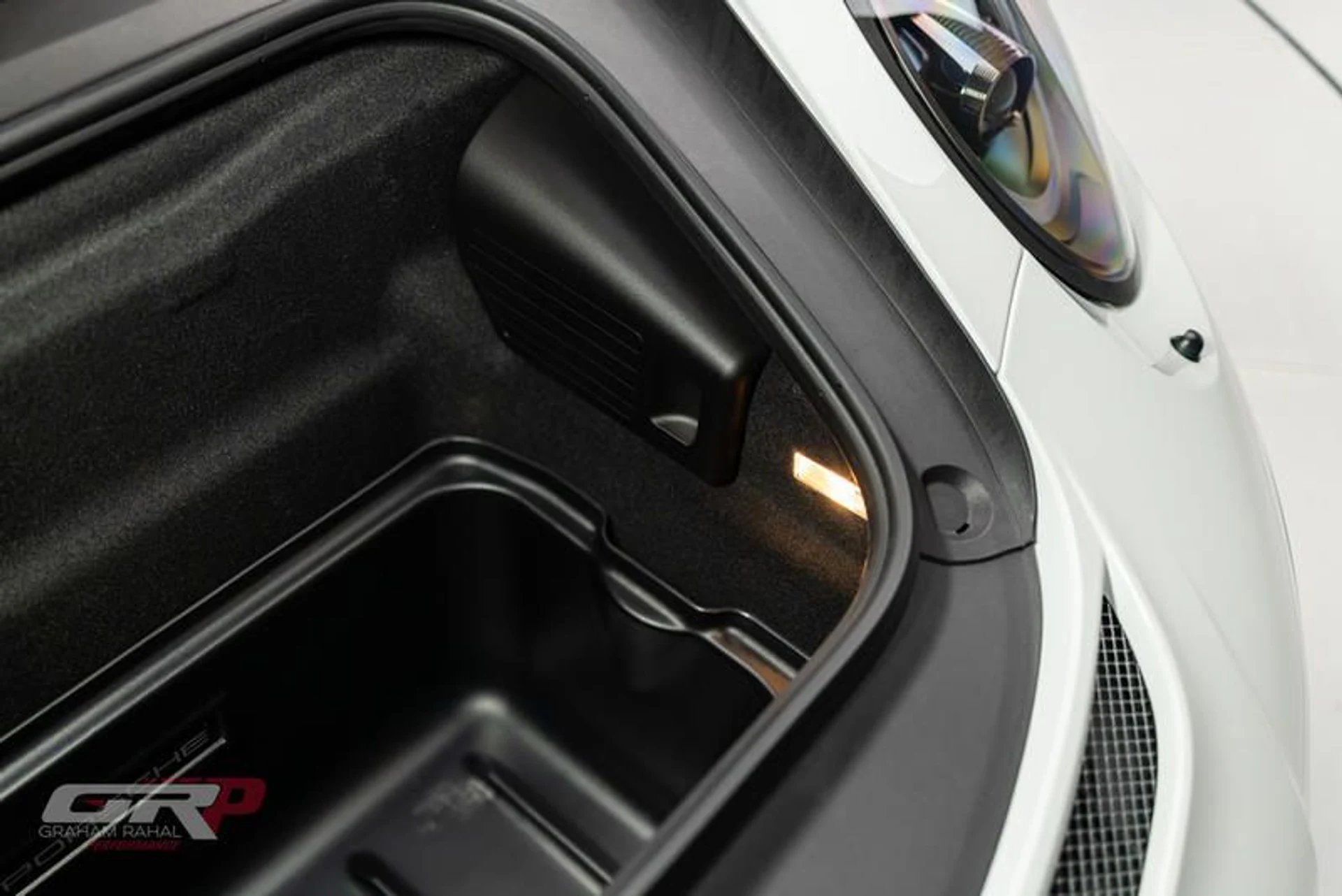 mph049_1089175087_827531_F8_6_C1_F_4227_A4_BD_F5_CD_92_A22_CD_4_b7bc479d7a