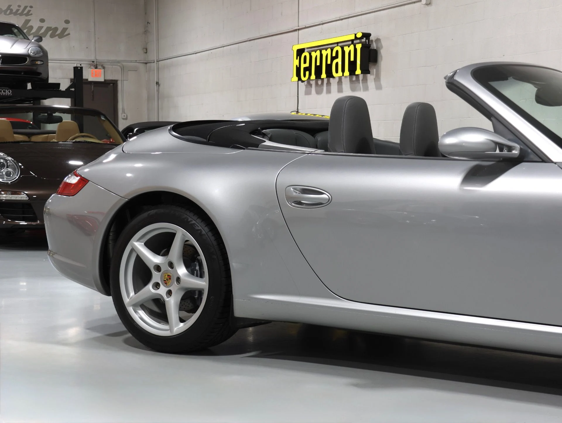 mph049_1118378977_Used_2006_Porsche_911_Carrera_6_Speed_Manual_Only_33_K_Miles_Just_Serviced_GT_Silver_1781322547_be06121c34