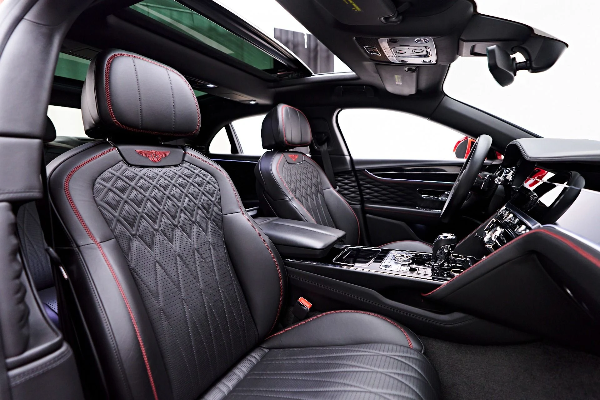 mph049_1137810059_Used_2021_Bentley_Flying_Spur_W12_1754099984_853dabab04