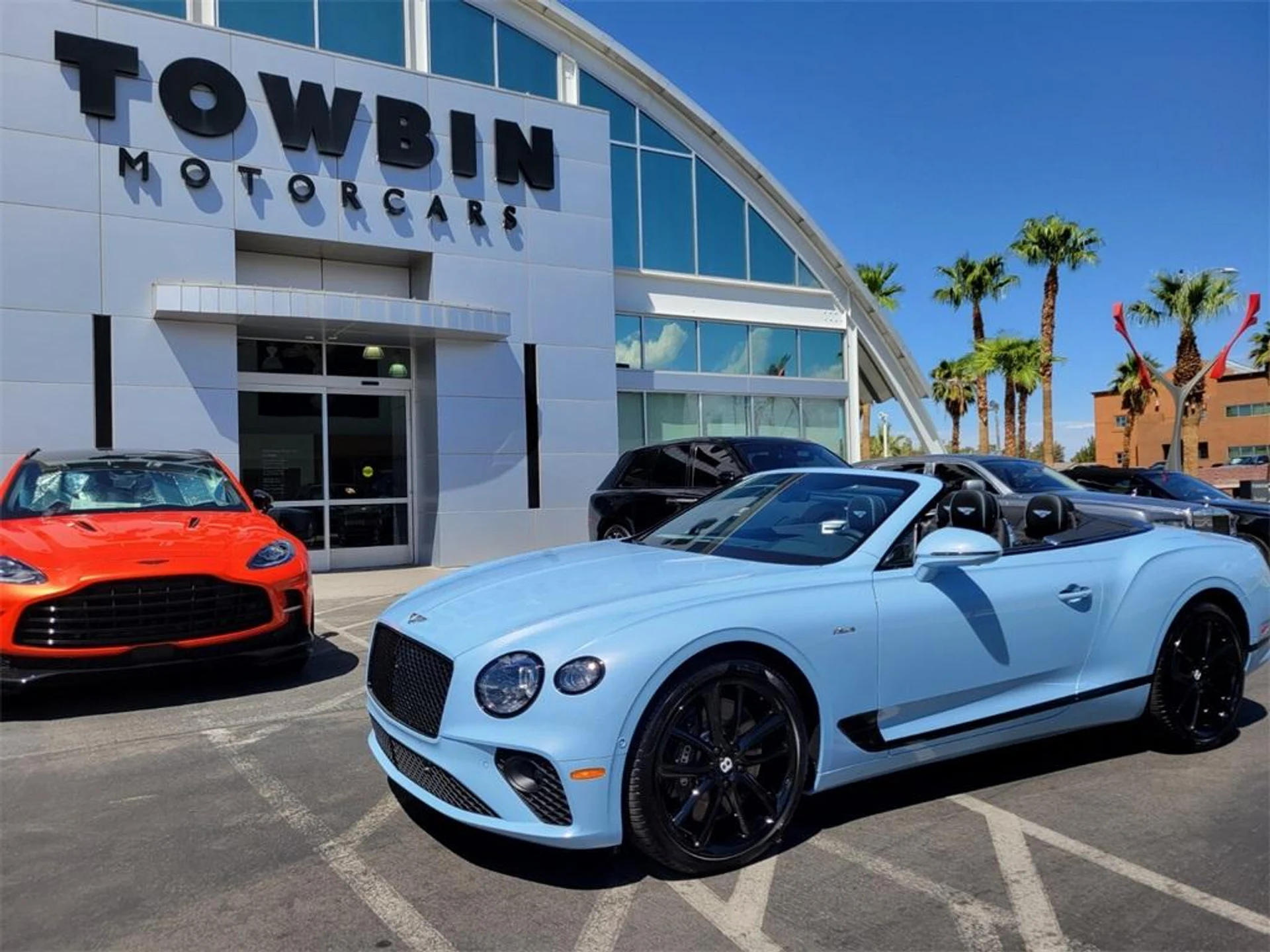 mph049_1145288941_Used_2023_Bentley_Continental_GT_V8_1715721809_9ba469f51a