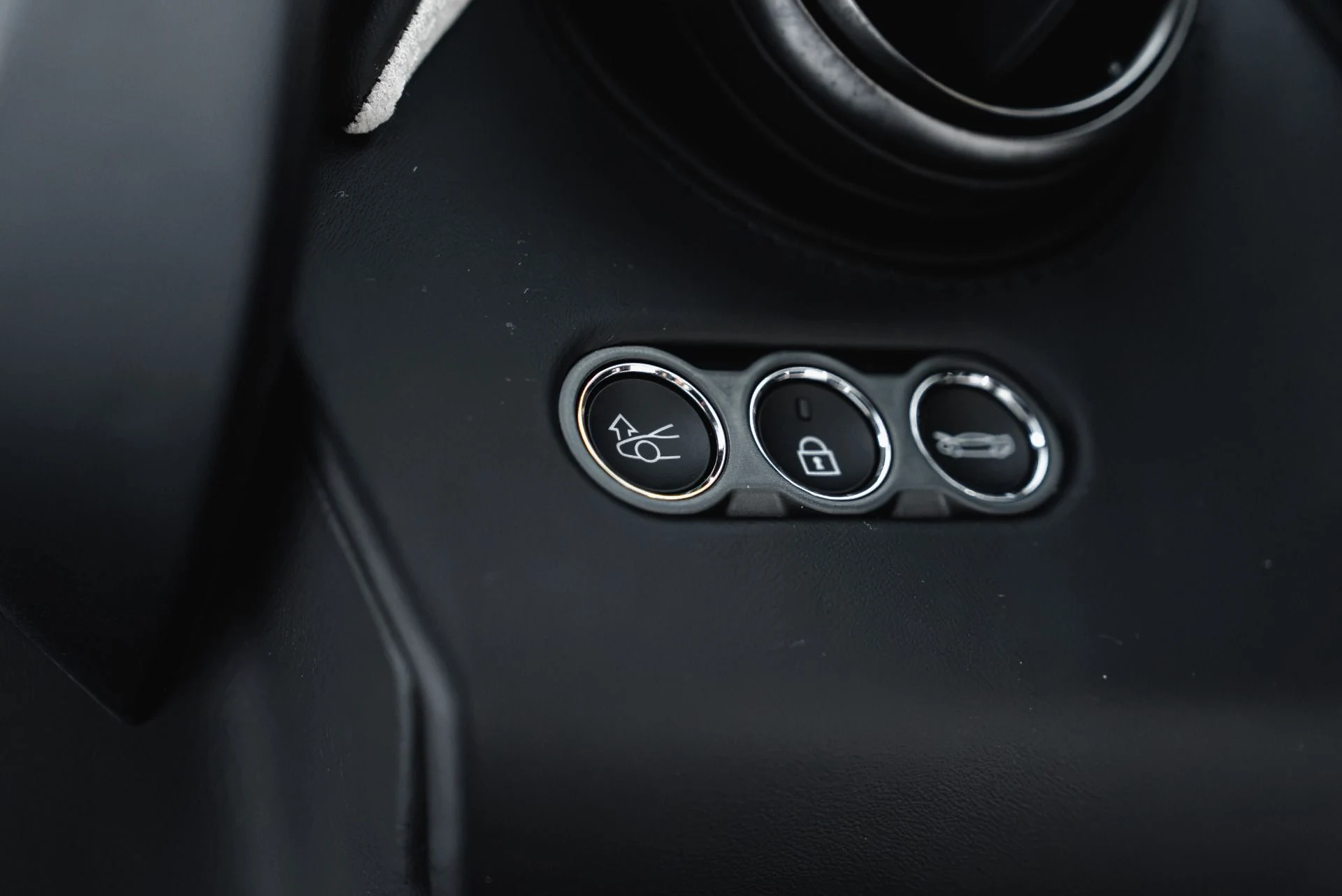 mph049_1146045586_Used_2026_Mc_Laren_750_S_Spider_1791866665_c28f276d32