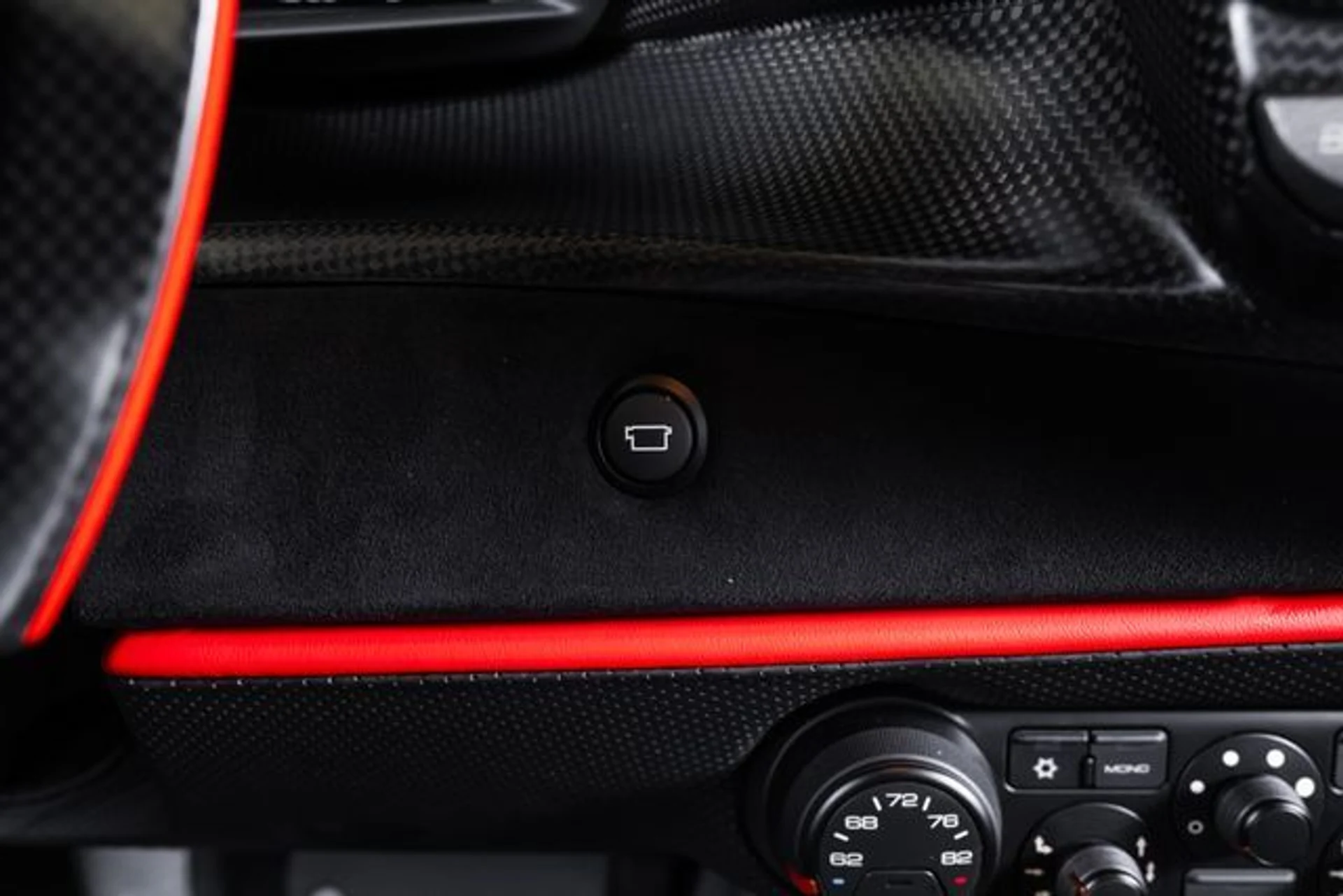 mph049_1159292015_eab60d1fbfac921996635f7005416caex_9503748fca