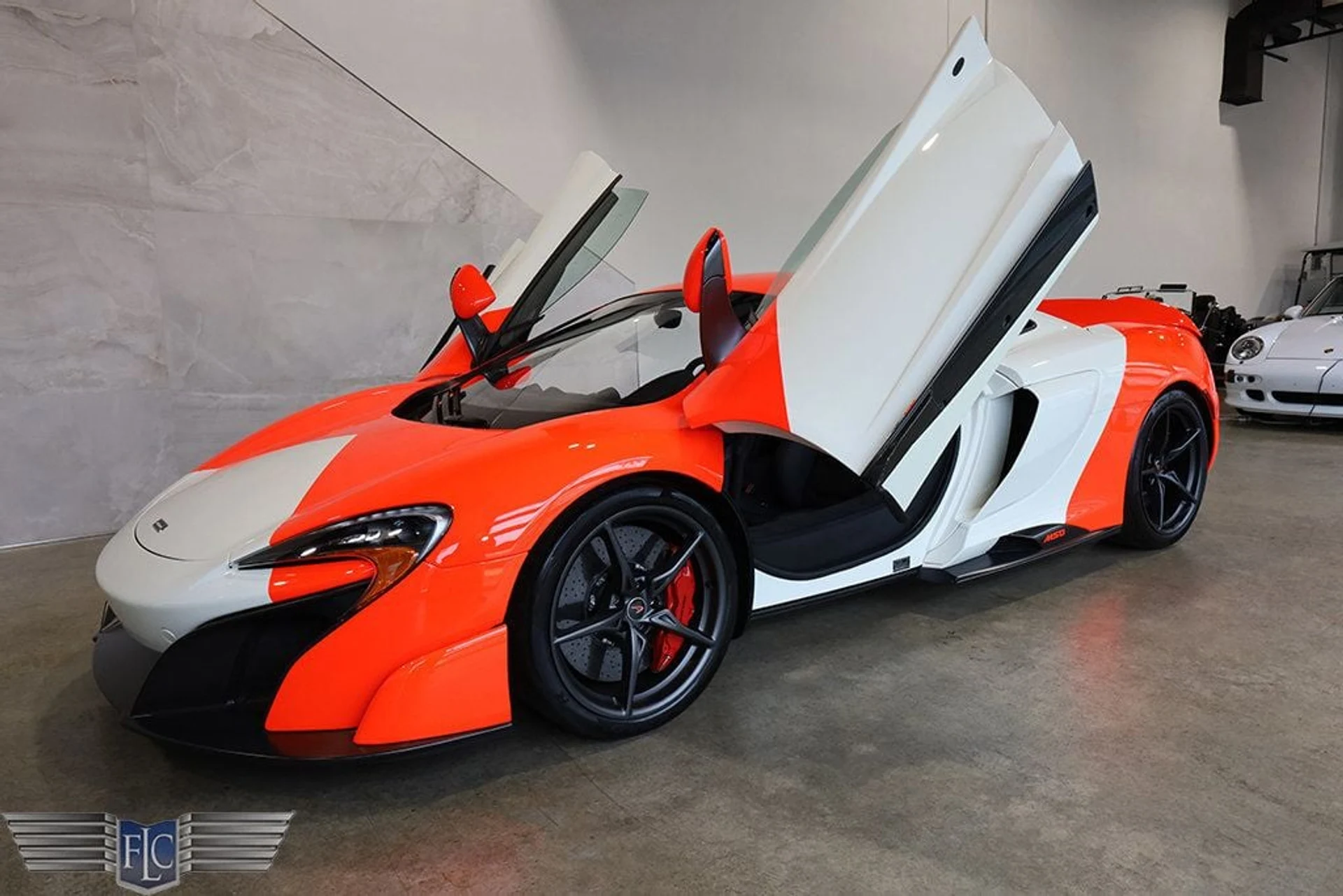 mph049_1166272617_used_2016_mclaren_675lt_msocoupe_9689_22917250_50_1024_278199e5da