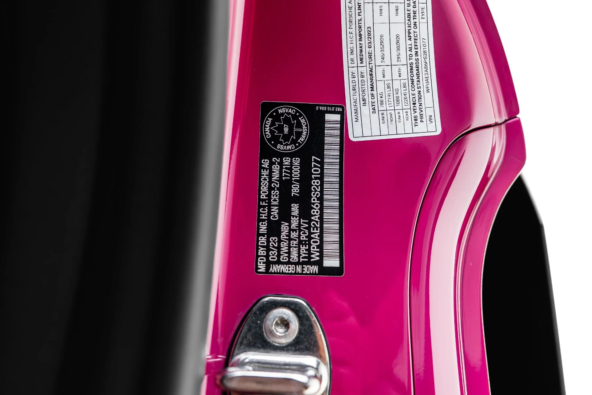 mph049_1188033701_Used_2023_Porsche_718_Cayman_GT_4_RS_1783380792_3d28c722b3