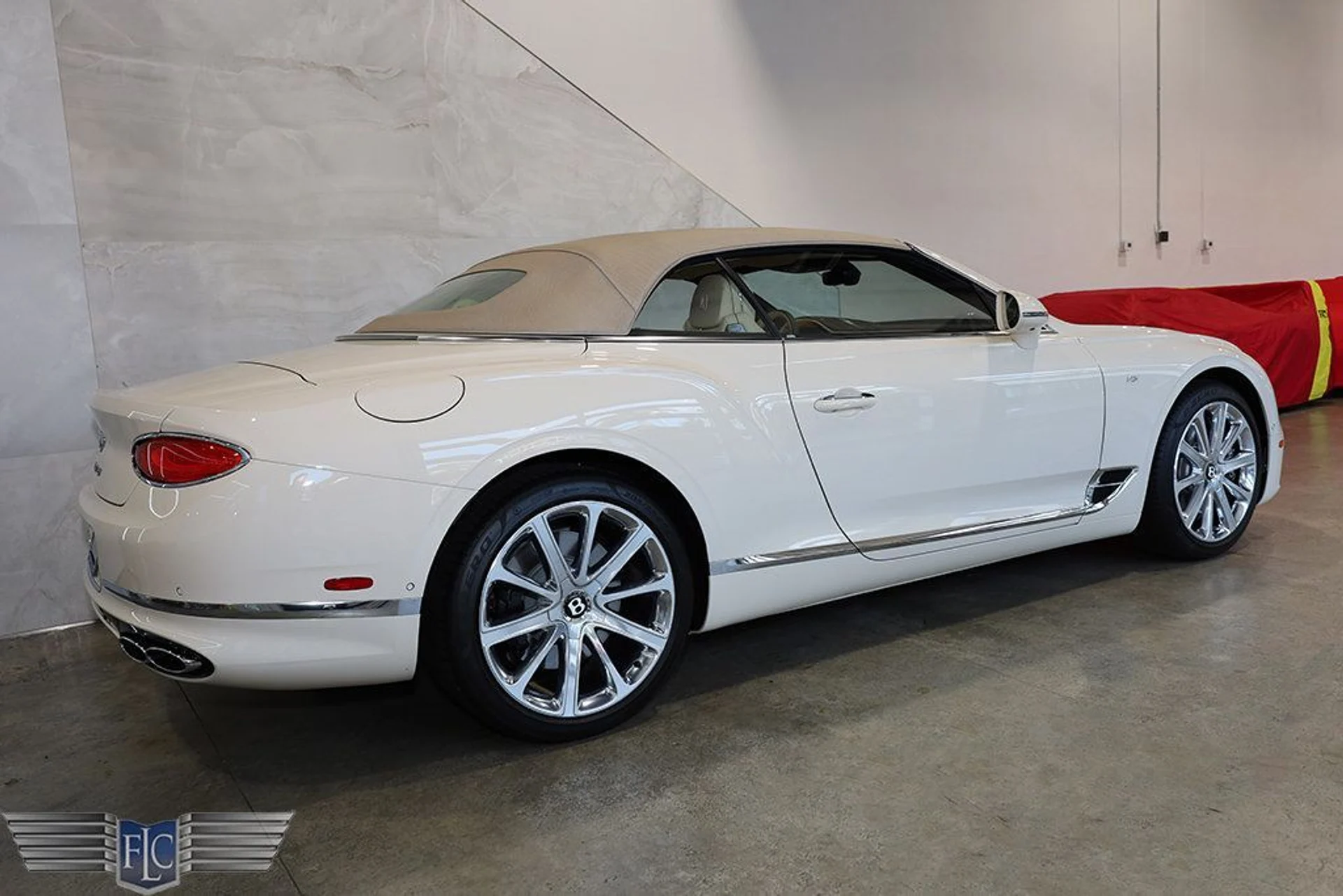 mph049_118986162_used_2022_bentley_continental_gtcv8convertible_9689_23023913_50_1024_d879de8737