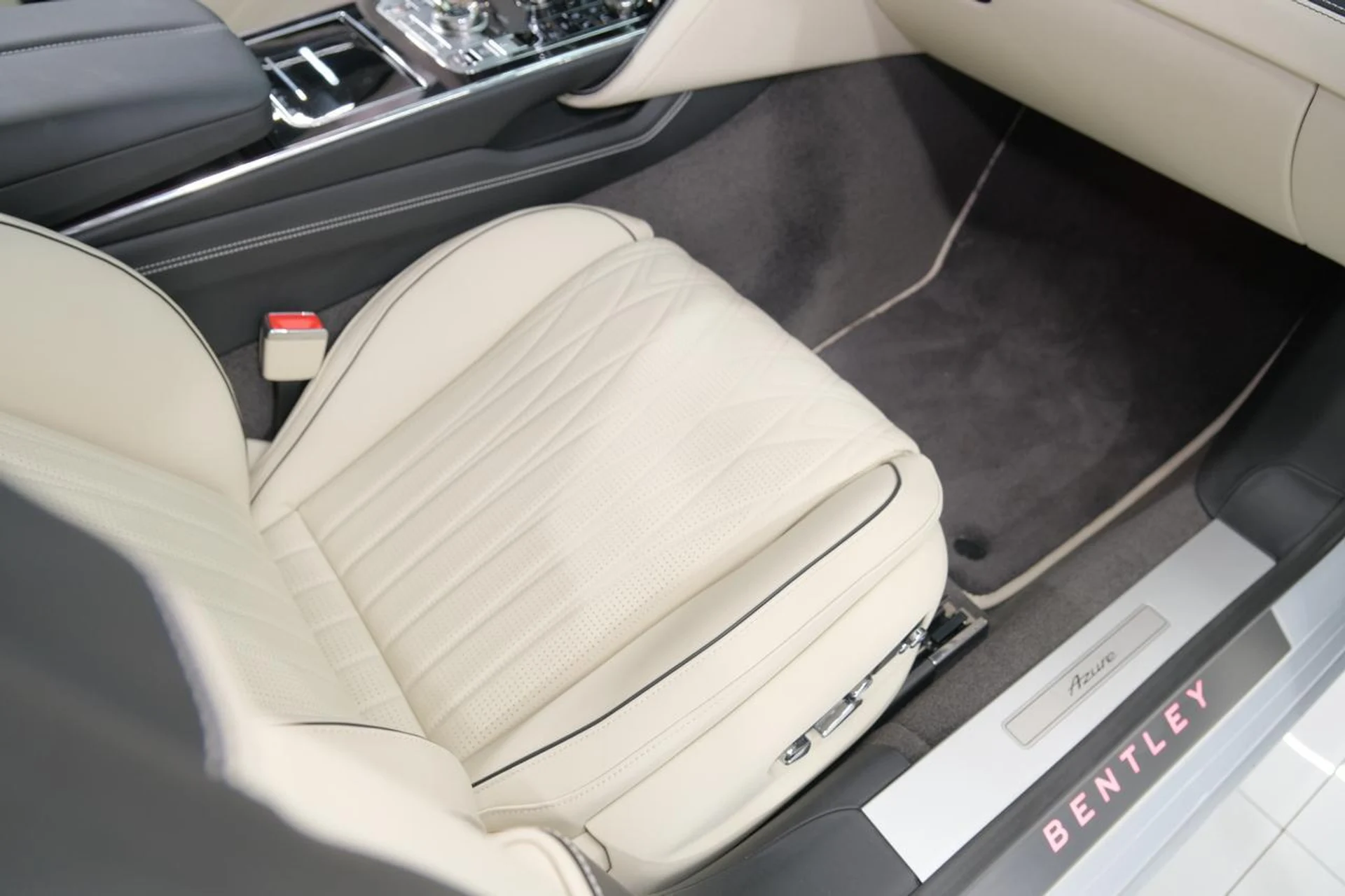 mph049_1193650413_7add7acccff95f584b2a42b3f22b7d66_7a99587e76