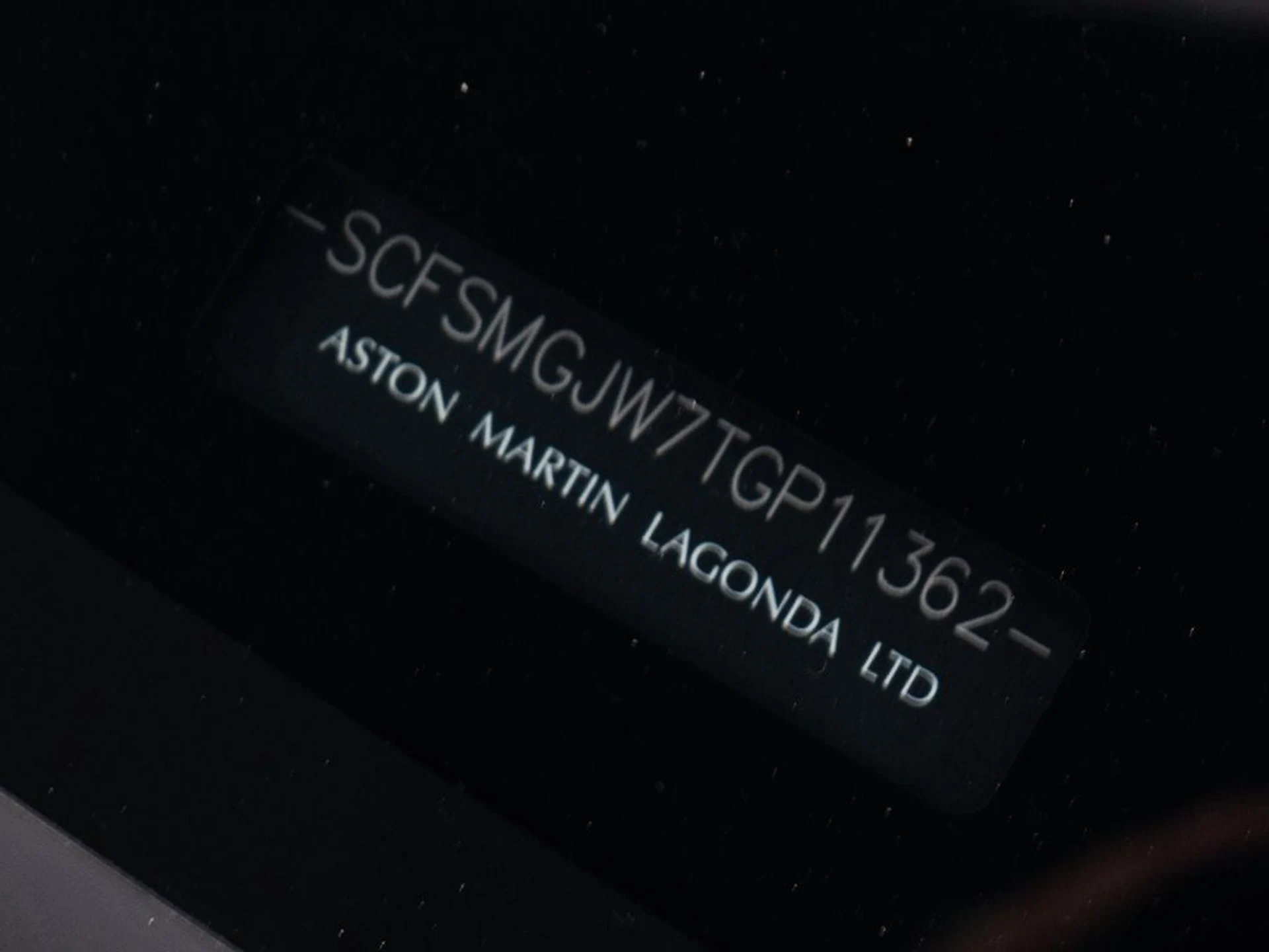 mph049_1202600007_5f352a312ffaee52337ac2fa8f68e726_7225906f2b