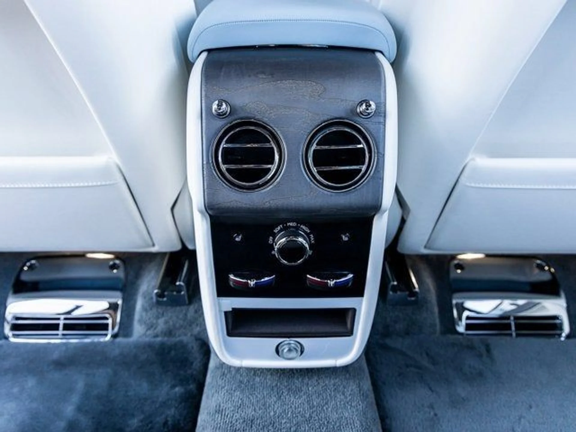 mph049_1214334643_50_7dcaabae4f