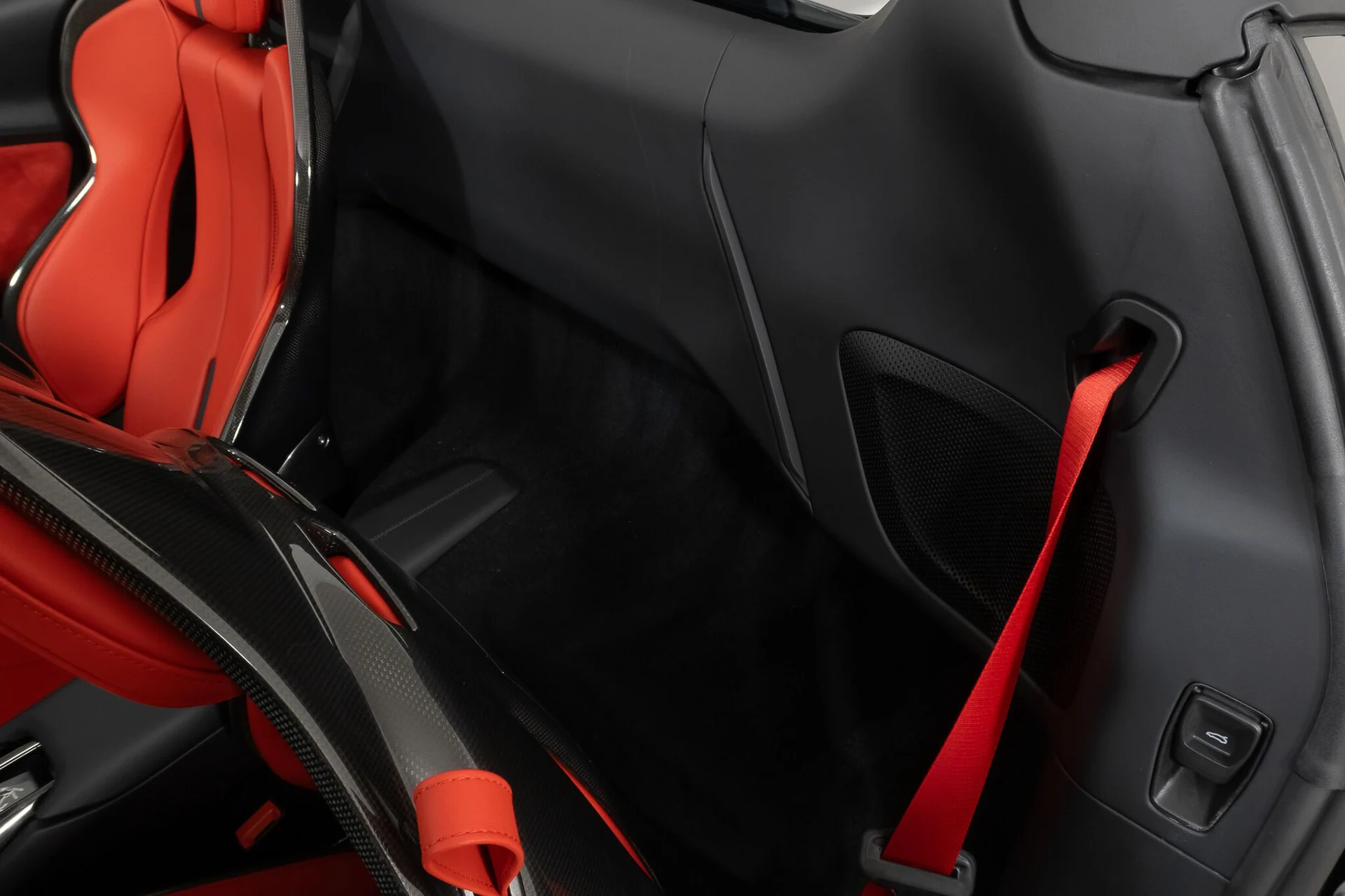 mph049_1239901663_f92d8361b57cbe74c38d249b255331f4_b06047028b