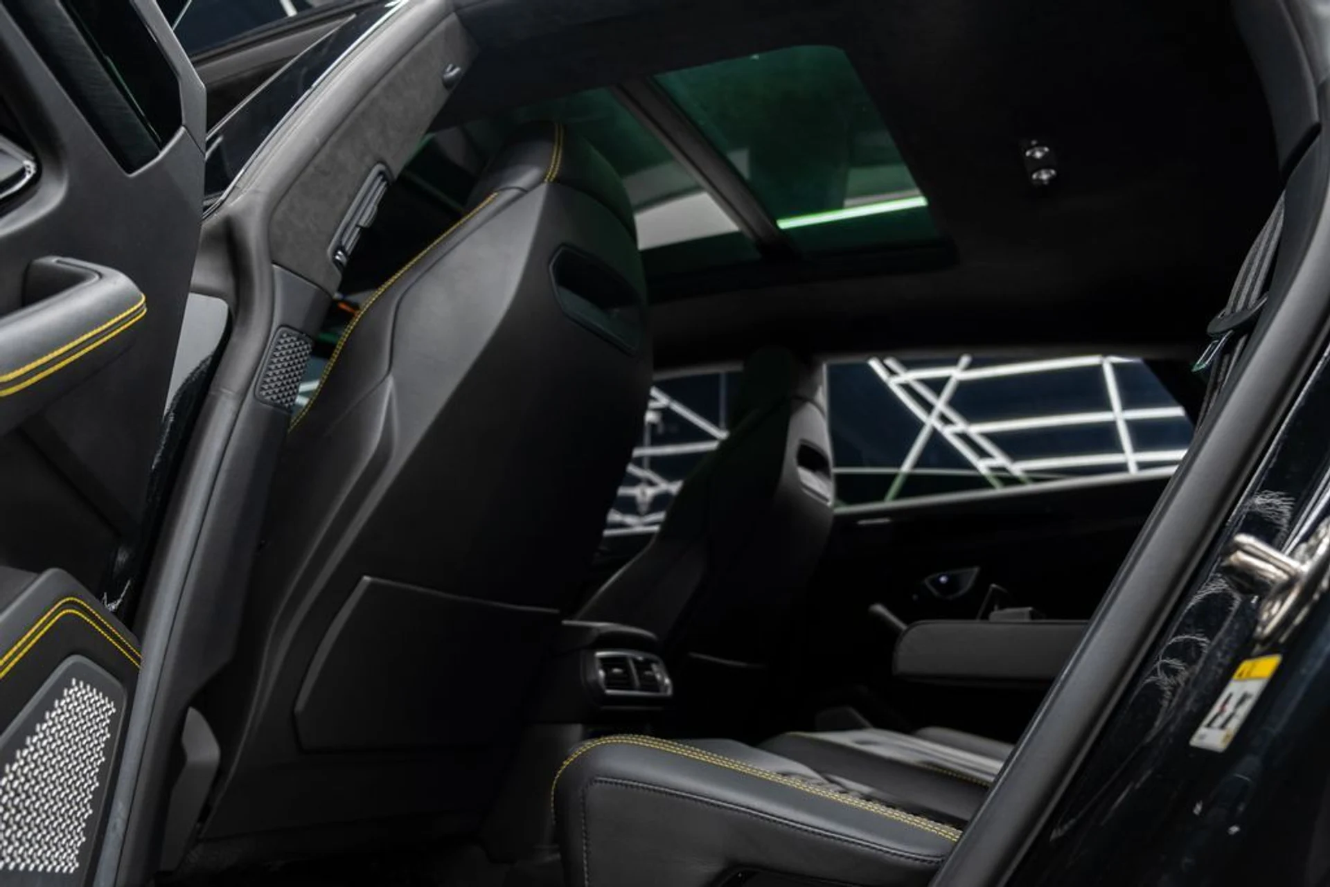 mph049_1240528456_b7d2368a09027ade5c42691aa78c7055_c09c82f9e0