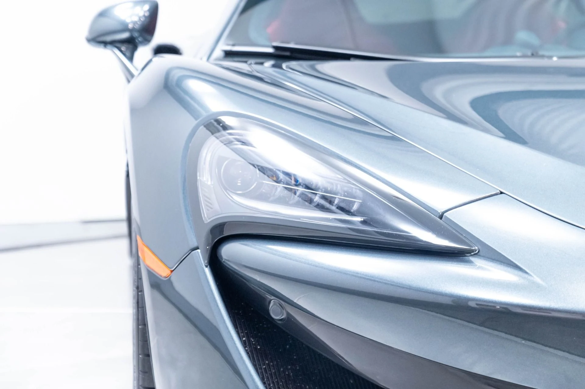mph049_1245758490_Used_2019_Mc_Laren_570_S_1783628285_1f464ff8e4
