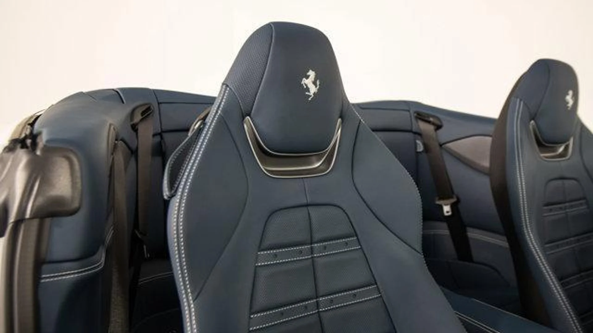 mph049_125405976_fy_Q_Xa_Qiz_NC_Rxy5kff_Zy_UI_Rr_ELZ_4_01a4628b6e