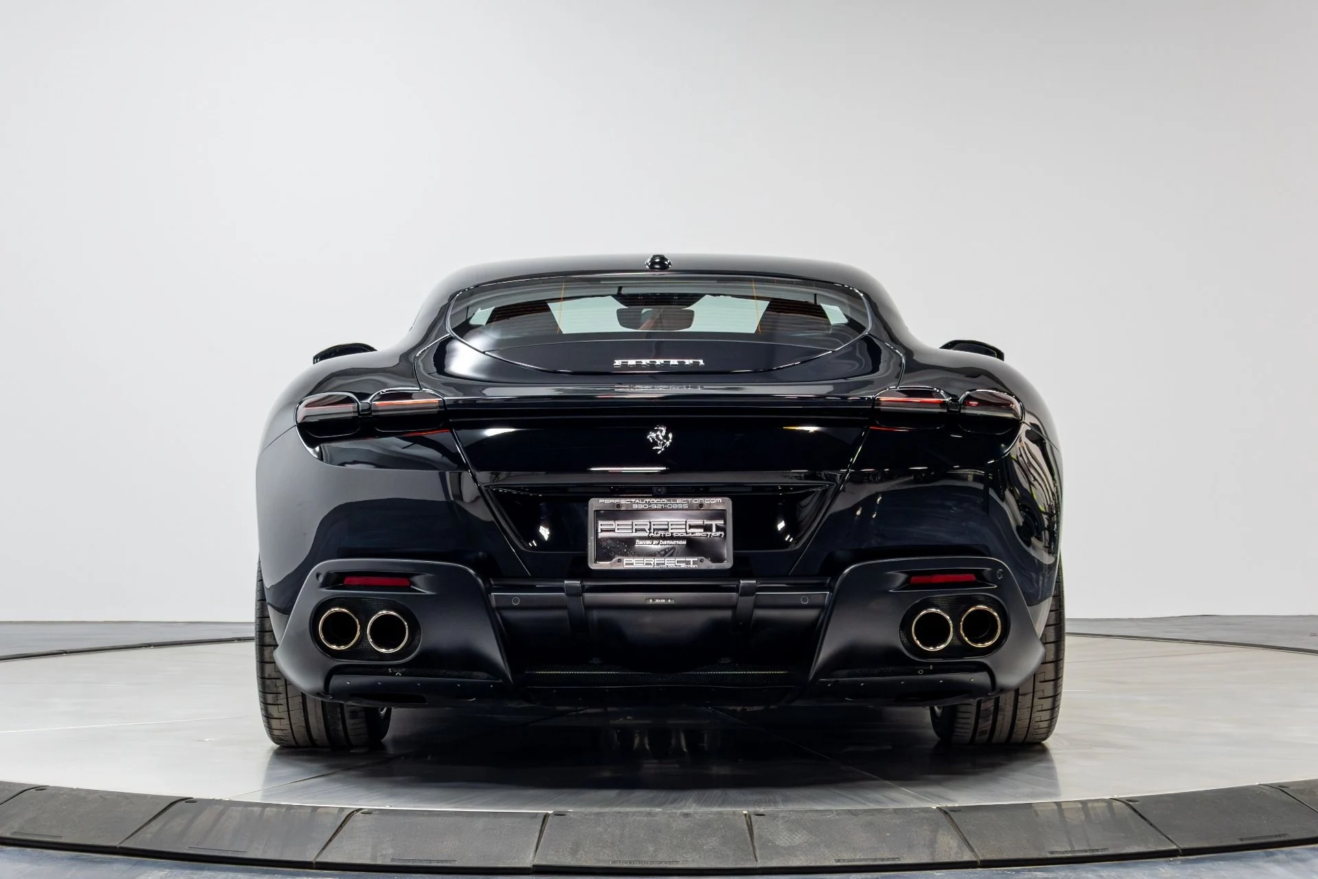 mph049_1254104358_Used_2022_Ferrari_Roma_1775684538_25f192d8cb