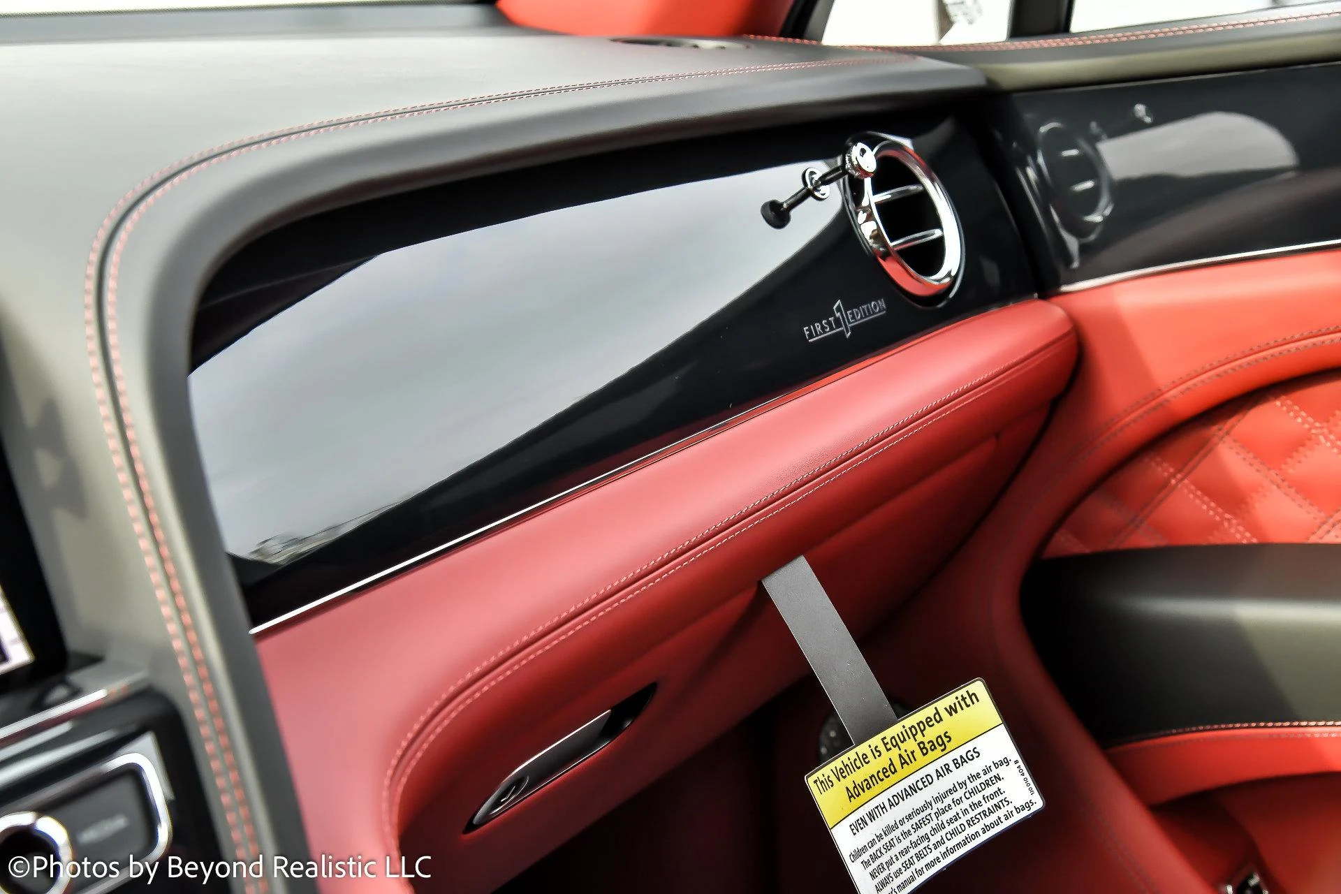 mph049_127946038_Used_2022_Bentley_Bentayga_V8_1754381311_0e6518de76