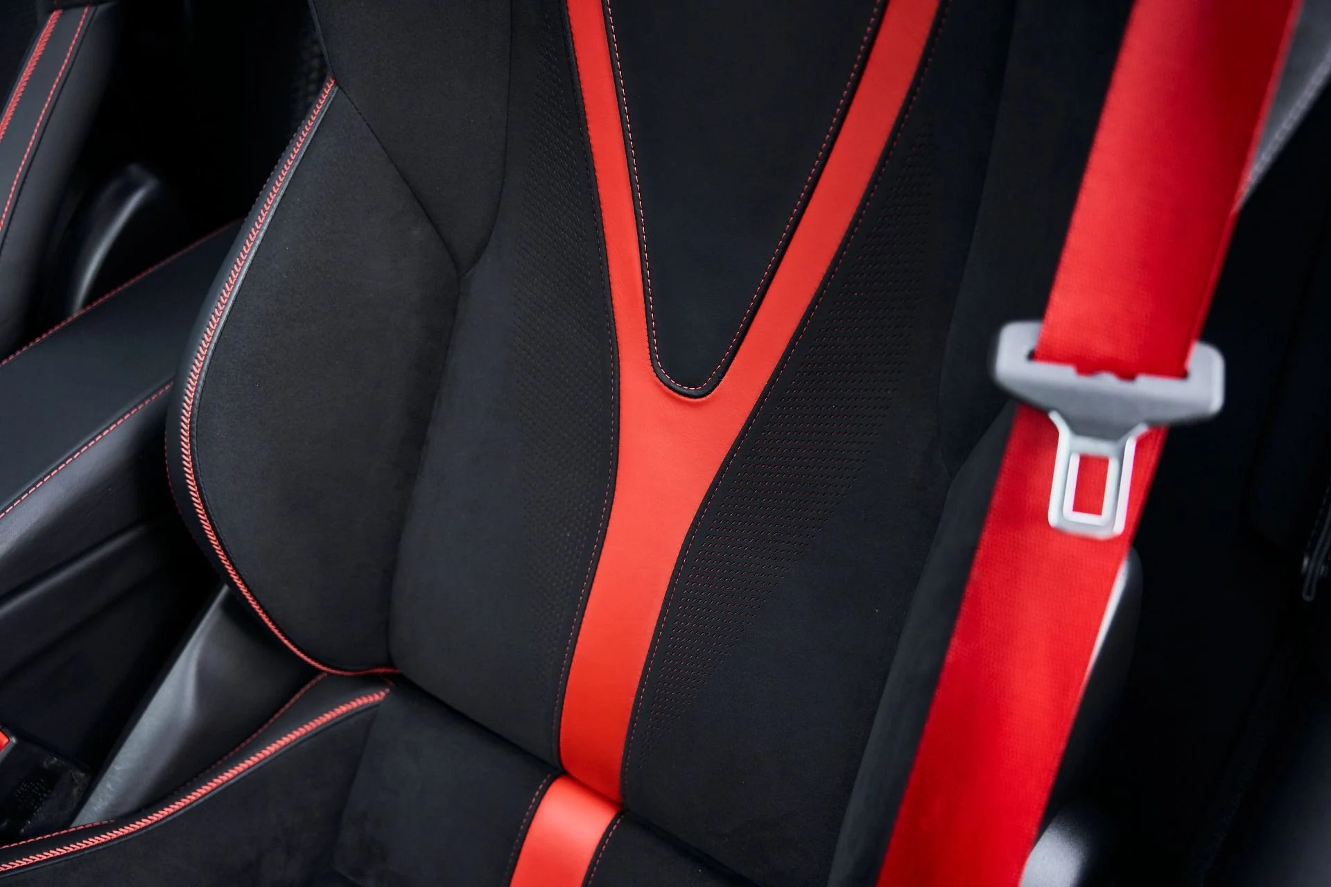 mph049_1282447525_Used_2021_Mc_Laren_720_S_Performance_1769136717_8192b0db2a