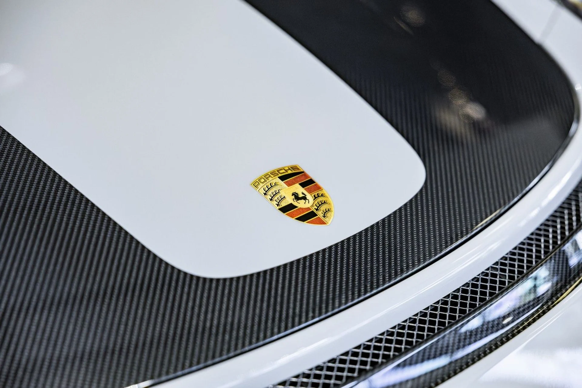 mph049_1296767757_Aw_a0cfc57f49