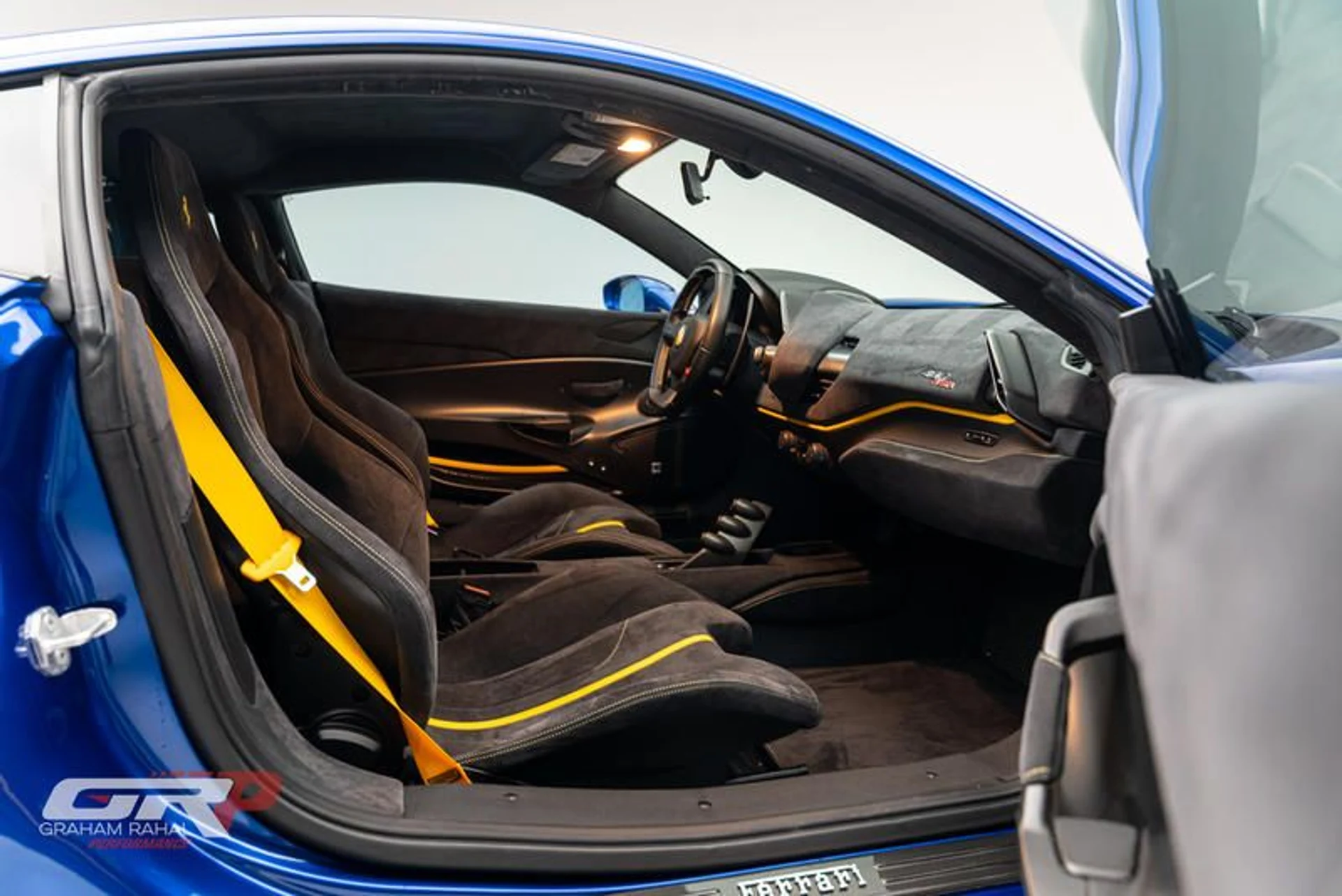 mph049_1360167970_D8_F93_F43_2_B28_48_A0_B583_3_F54_F726_FA_69_6b7c1f9047