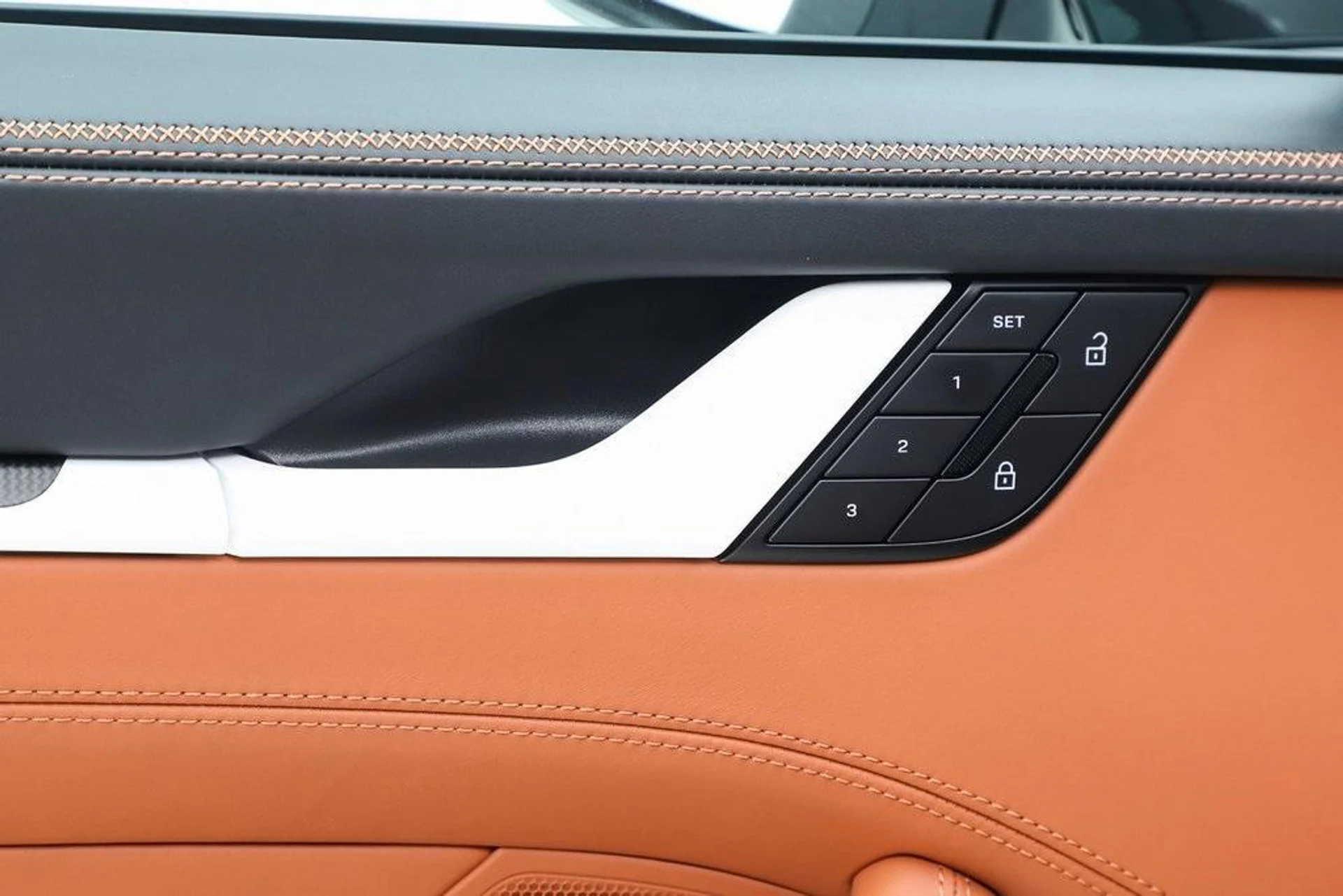 mph049_1364151801_Qsc6_L9z3yk_V_Vds8_J_s3_EX_6r_TI_Eo_8f74d6e4d8