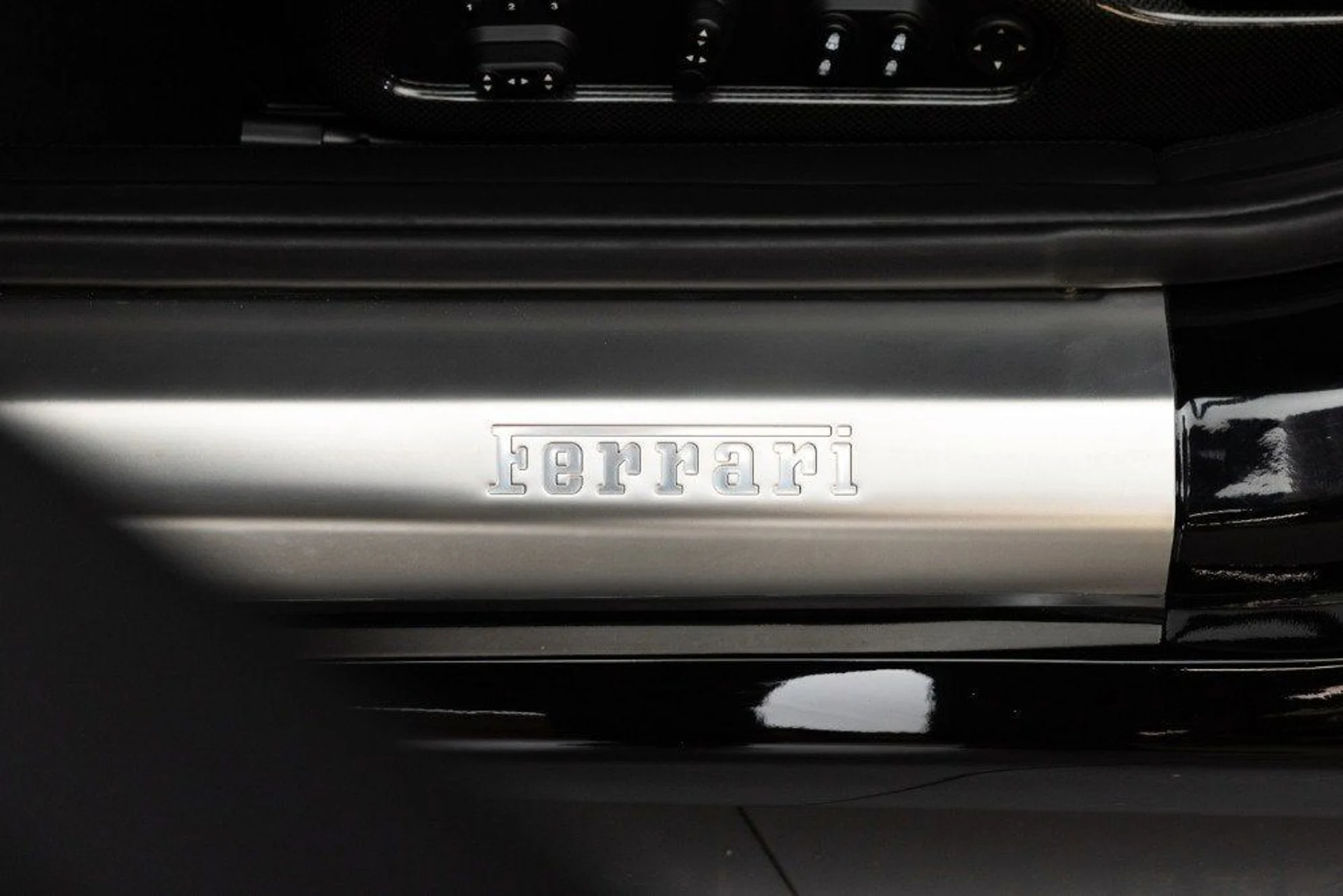 mph049_137354150_823176b3b9f94eadadebe6088b737c32_c29f901cca