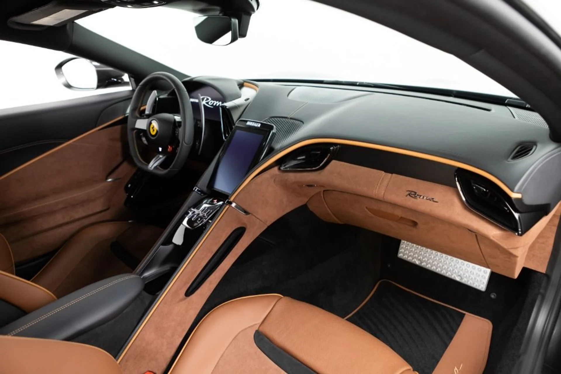 mph049_1376228062_Used_2024_Ferrari_Roma_0d69a4153f