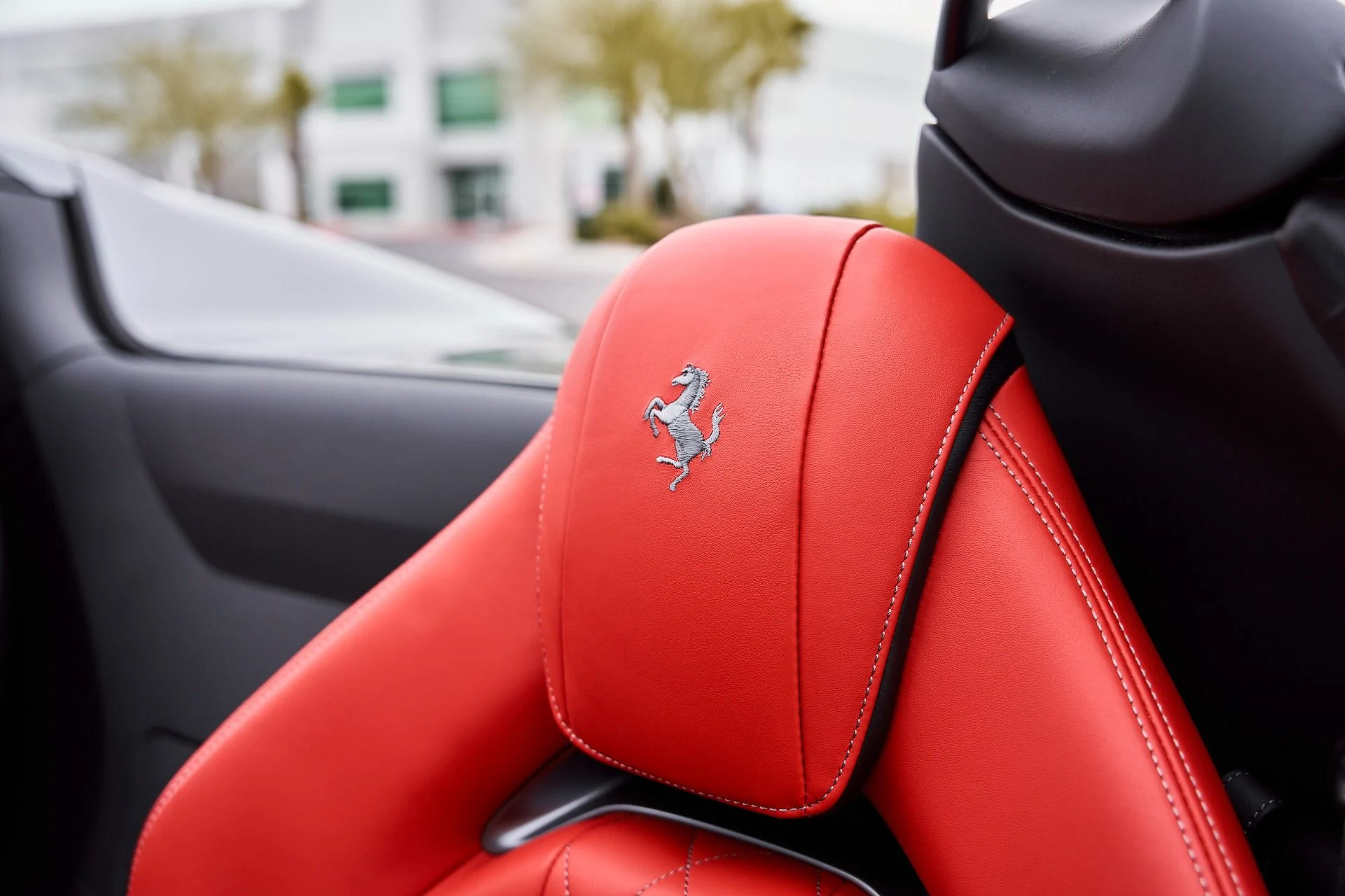 mph049_1385137967_Used_2022_Ferrari_812_GTS_Base_1770762768_3283f1710b