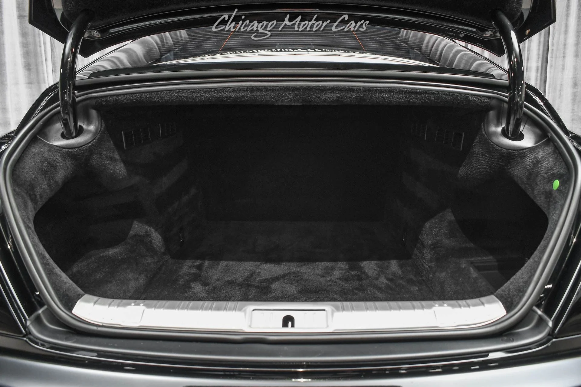 mph049_1432346676_9951_p51_l_11c7f94795