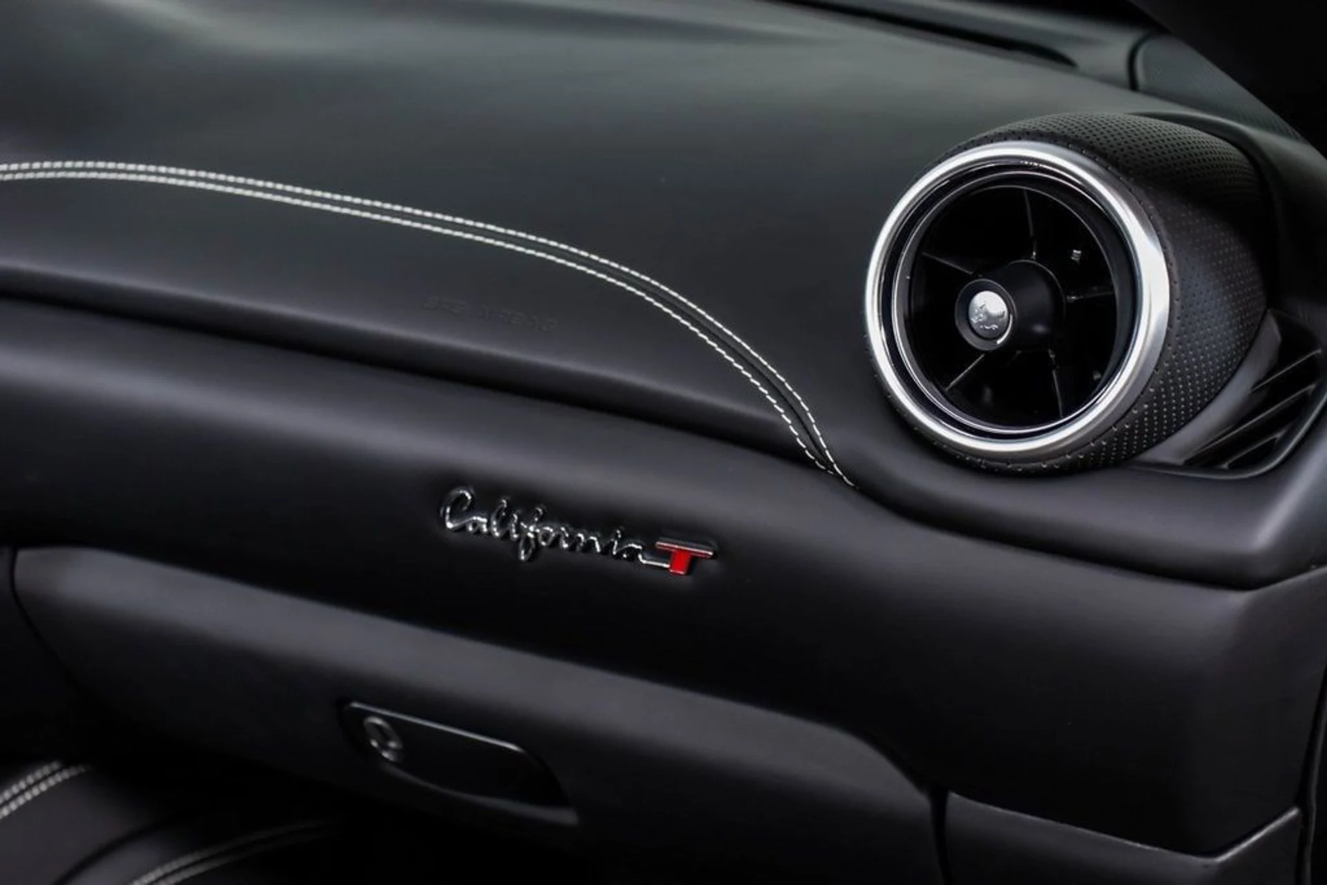 mph049_1446885055_7e737d49ee9955f4a06c1fb74edd31dbx_a0d3d3699b