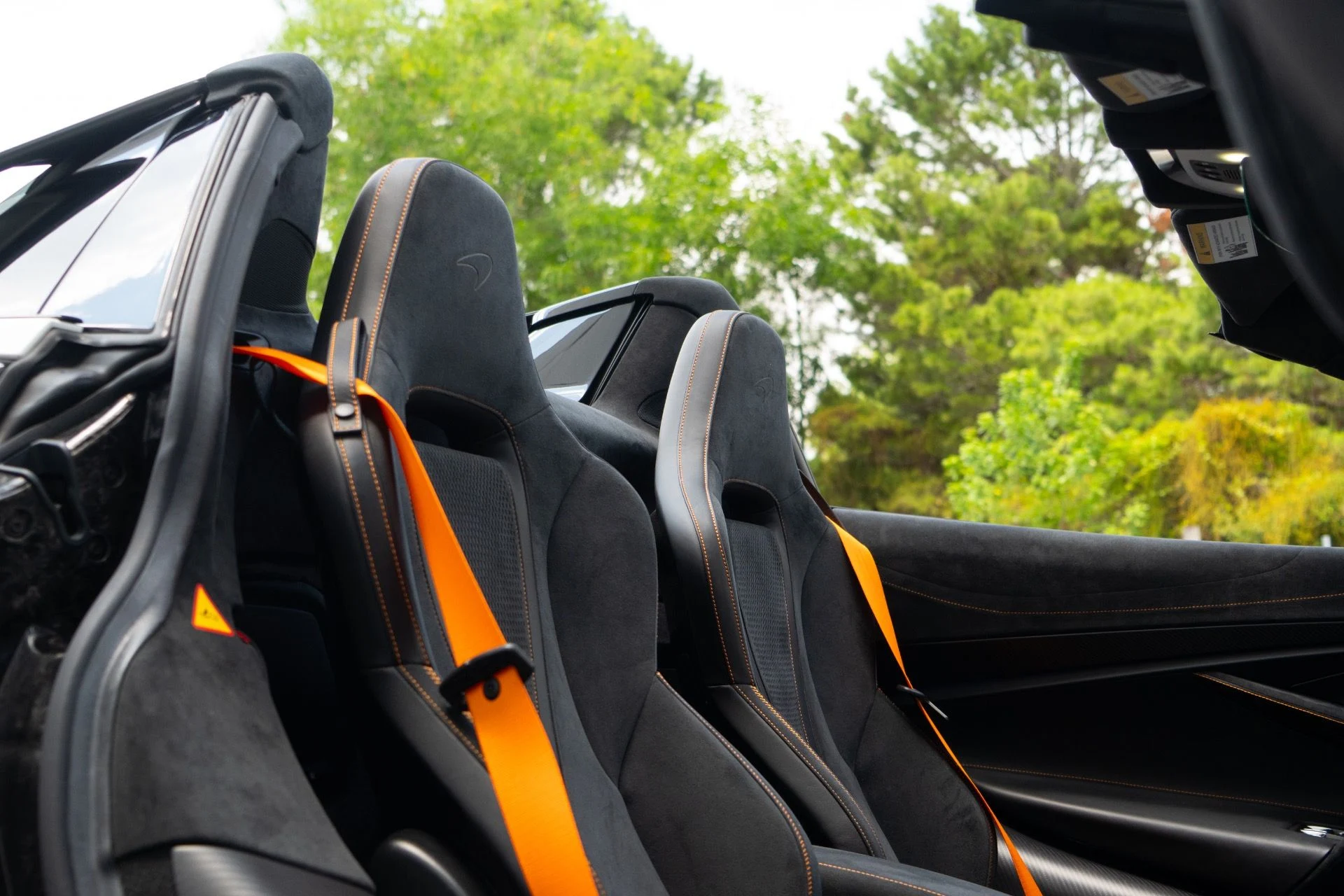 mph049_1449057981_Used_2024_Mc_Laren_750_S_Spider_1755900989_c8d0cf4400