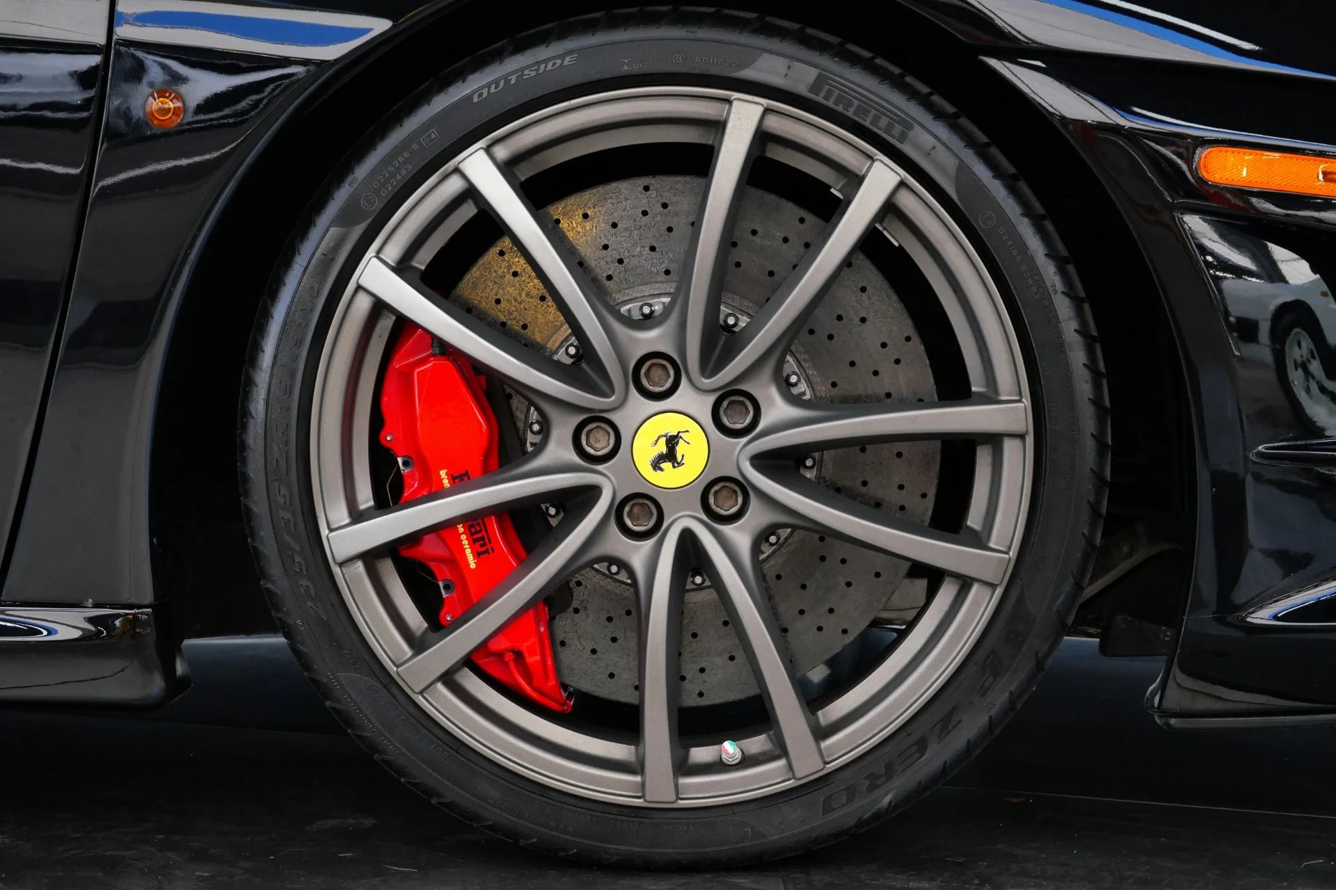 mph049_1484263604_Used_2009_Ferrari_F430_Scuderia_Spider_16_M_1_of_499_Built_Rare_Tricolore_Livery_1788882638_ccee1b11e3