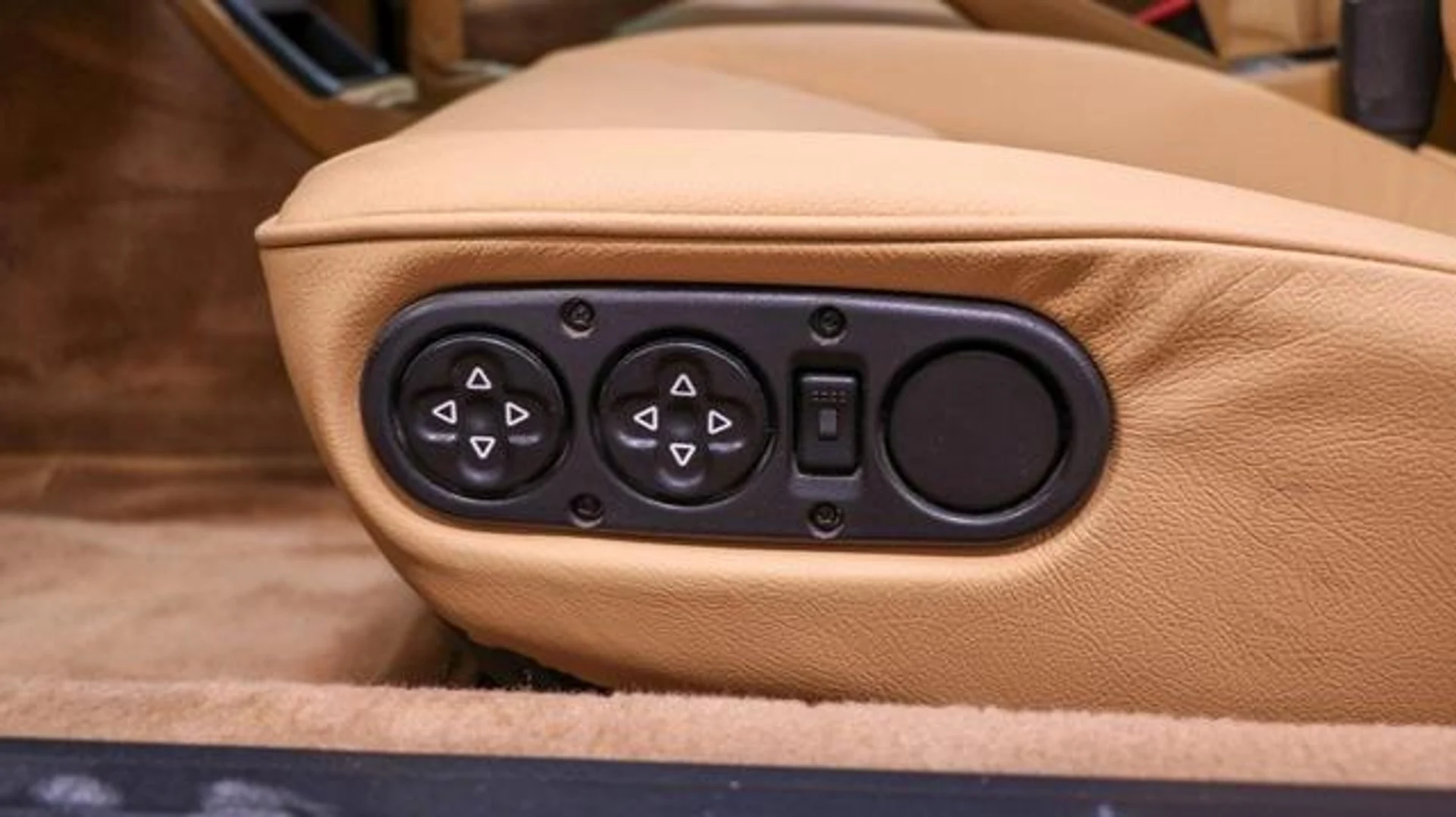 mph049_1497867659_F4q_Yv_KF_L_Xh8u7_Nt_Qp_FV_Ng_X_Gx_A_8efc624036