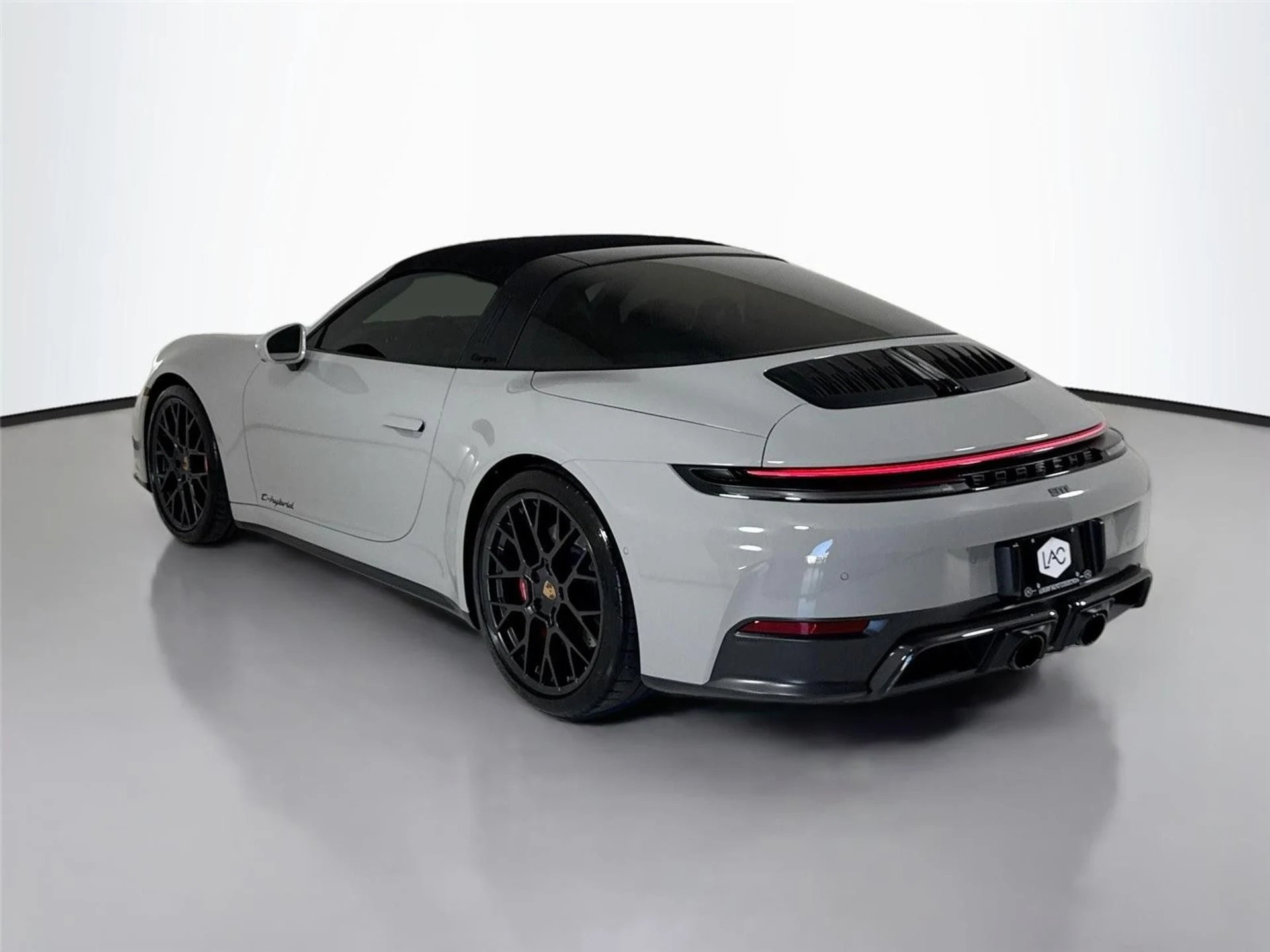 mph049_1517200322_71ae43ce7dae7b50d6a00e21e5062f78_928657913d