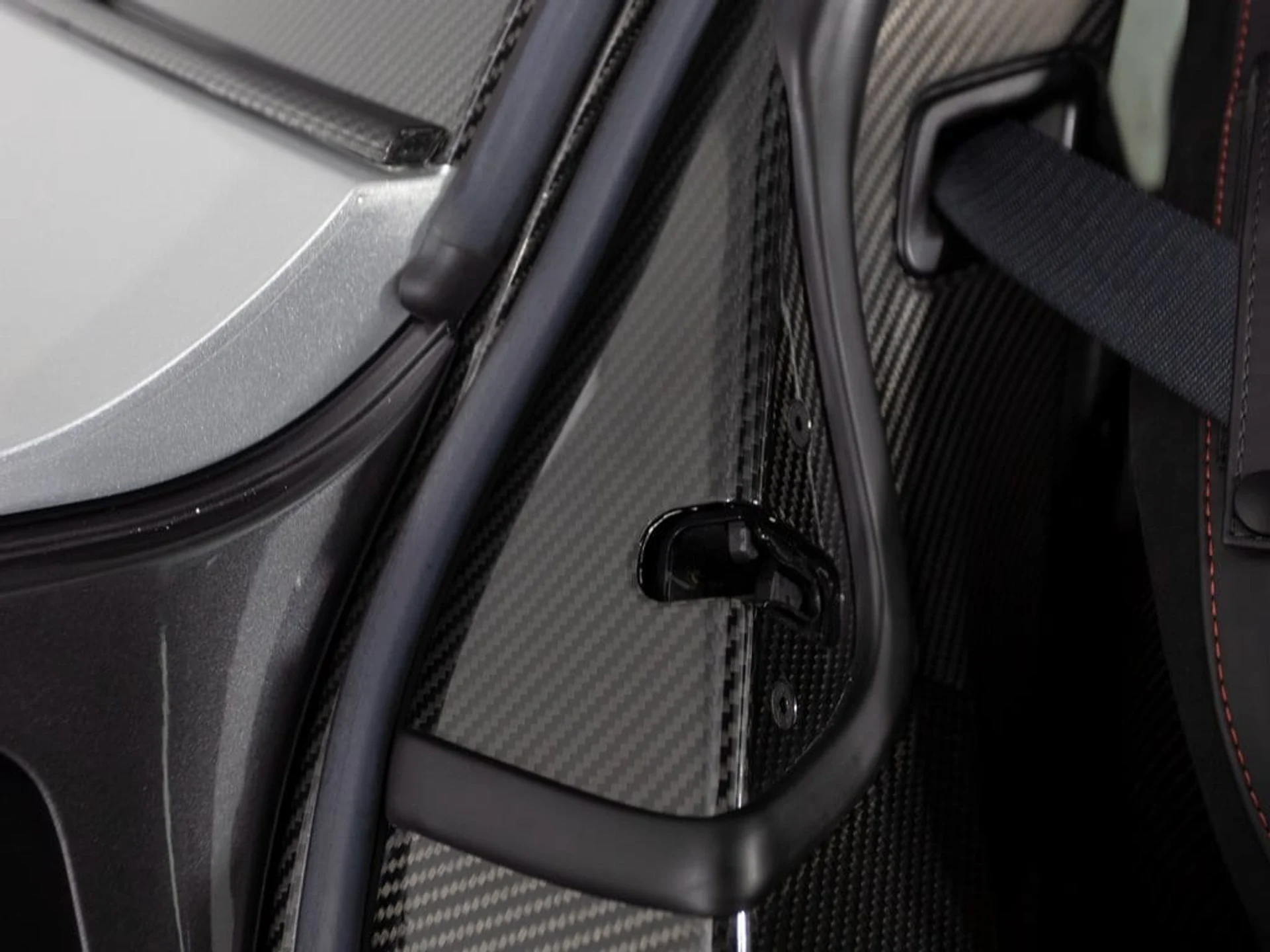 mph049_1522112530_d95e4766ae6b3e46065f5792c5ac4564x_4a9184c983